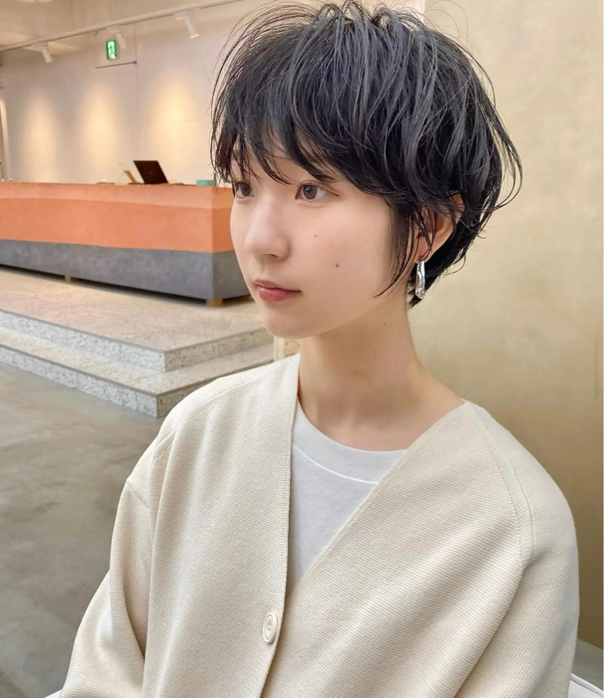 ショート パーマ カット パーマ 堀井 菜月のヘアスタイル