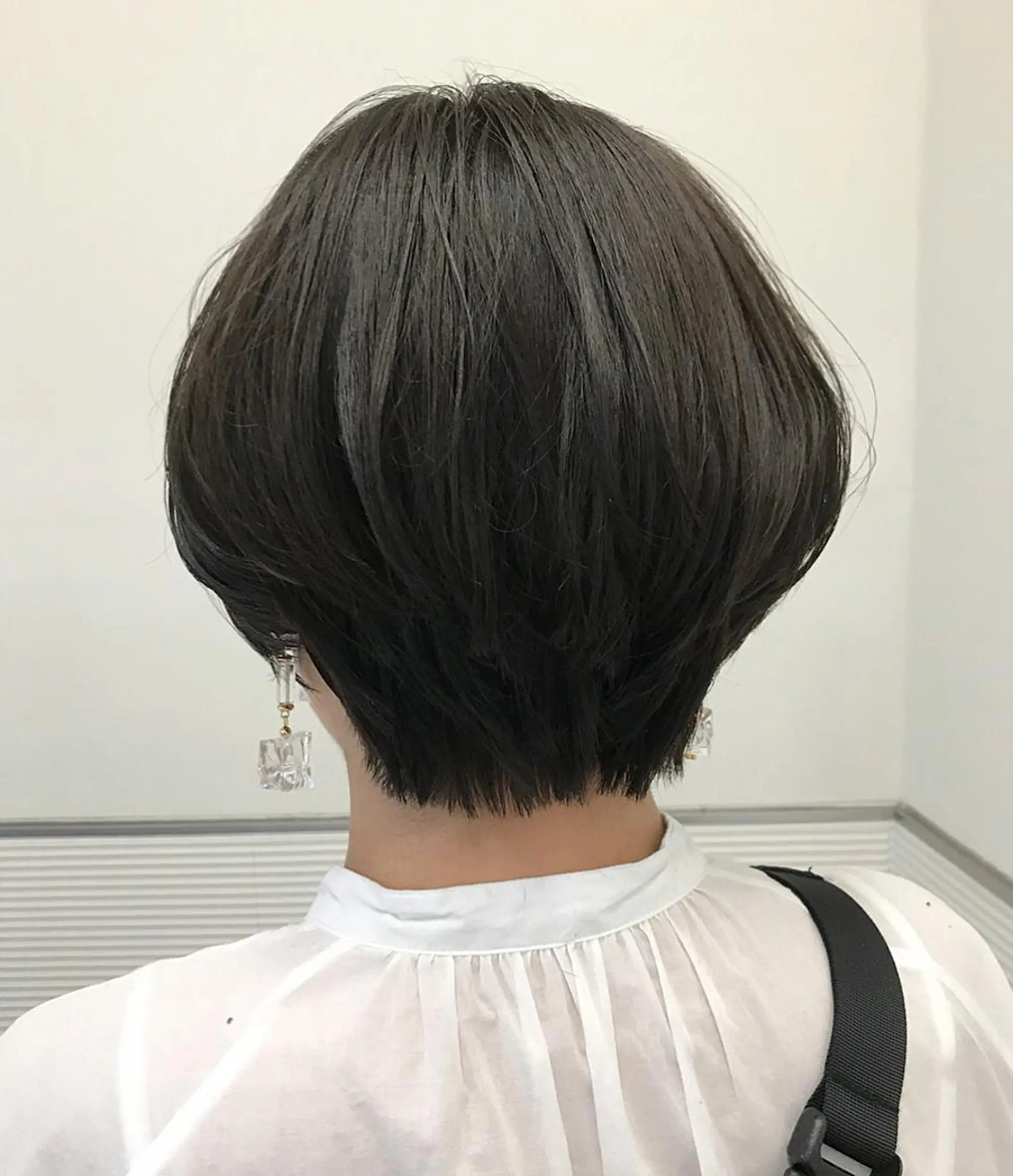 ショート カラー 千葉 慎也のヘアスタイル