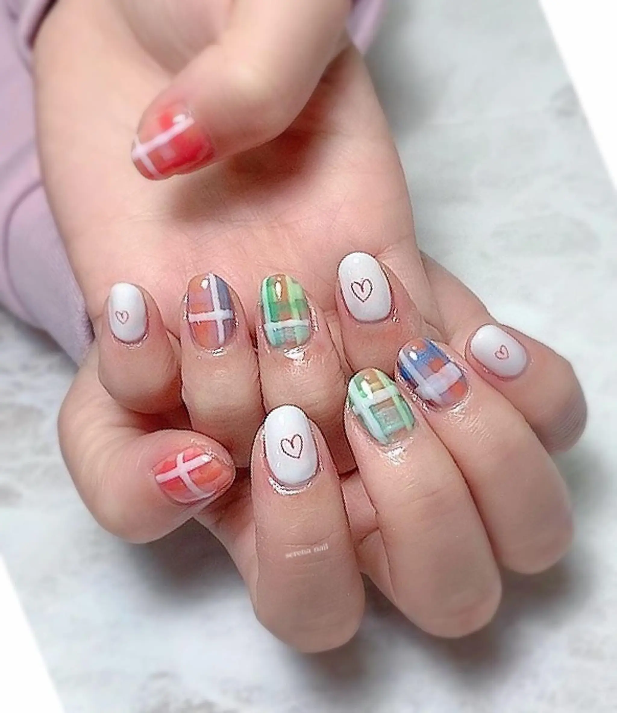 ネイル ハンドネイル serena nailのネイルデザイン