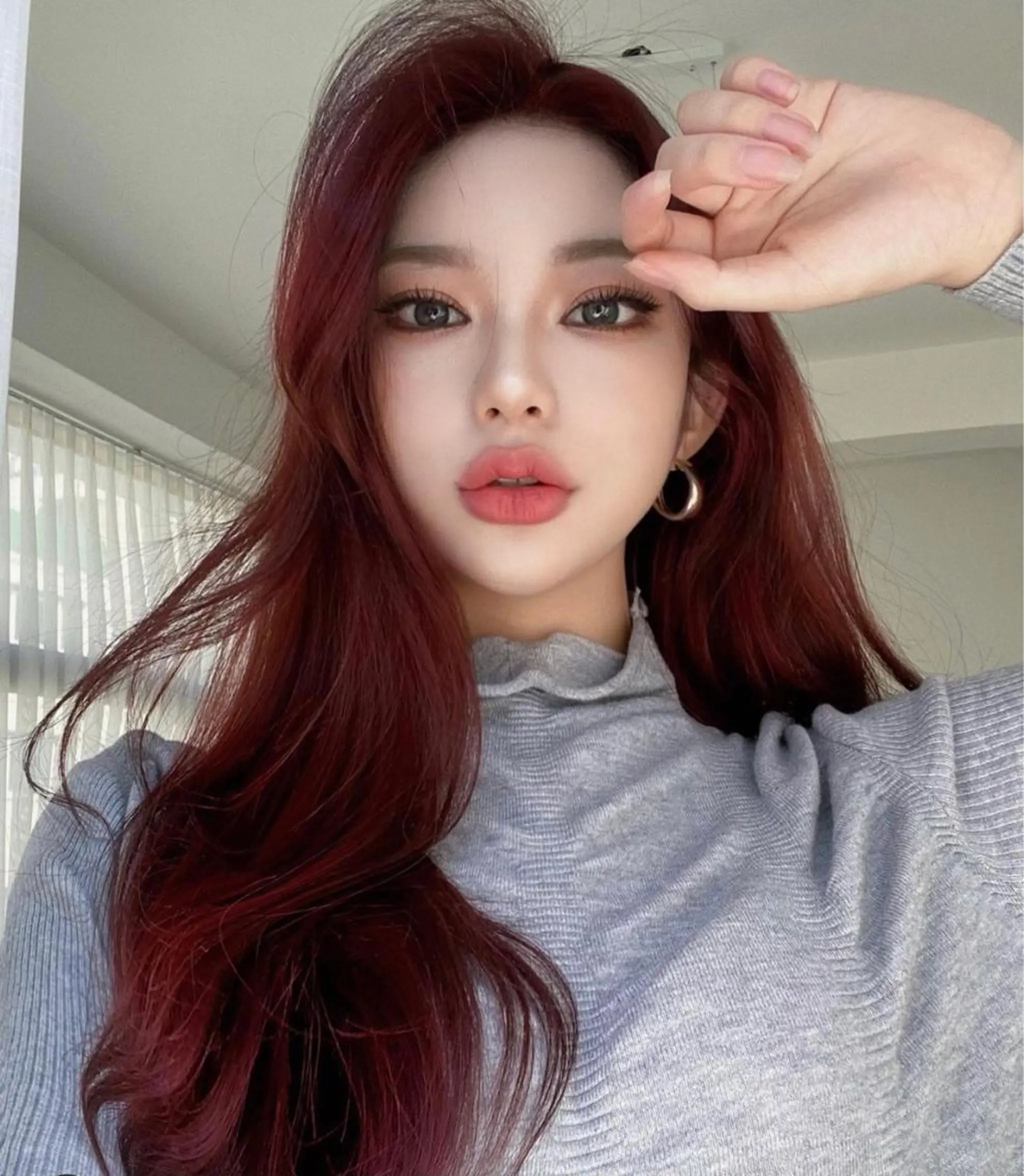 ロング ヘアカラー 最新韓国本場ヘア 🇰🇷榎本明日香のヘアスタイル