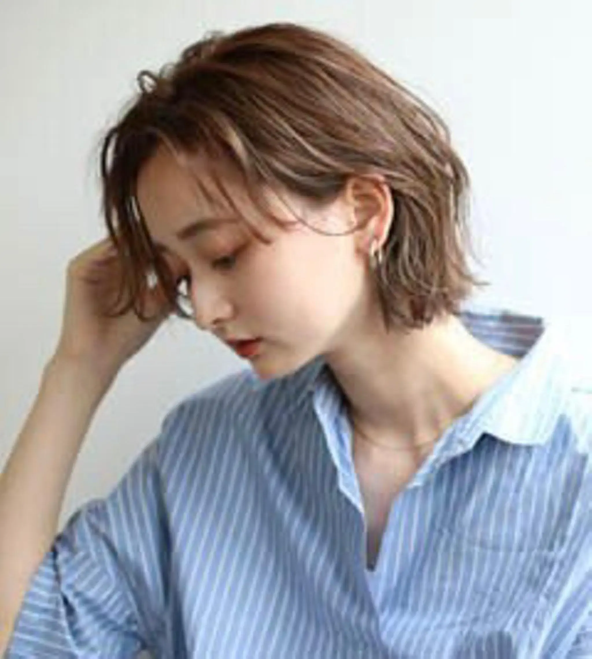 ミディアム カラー 土屋 悠人のヘアスタイル