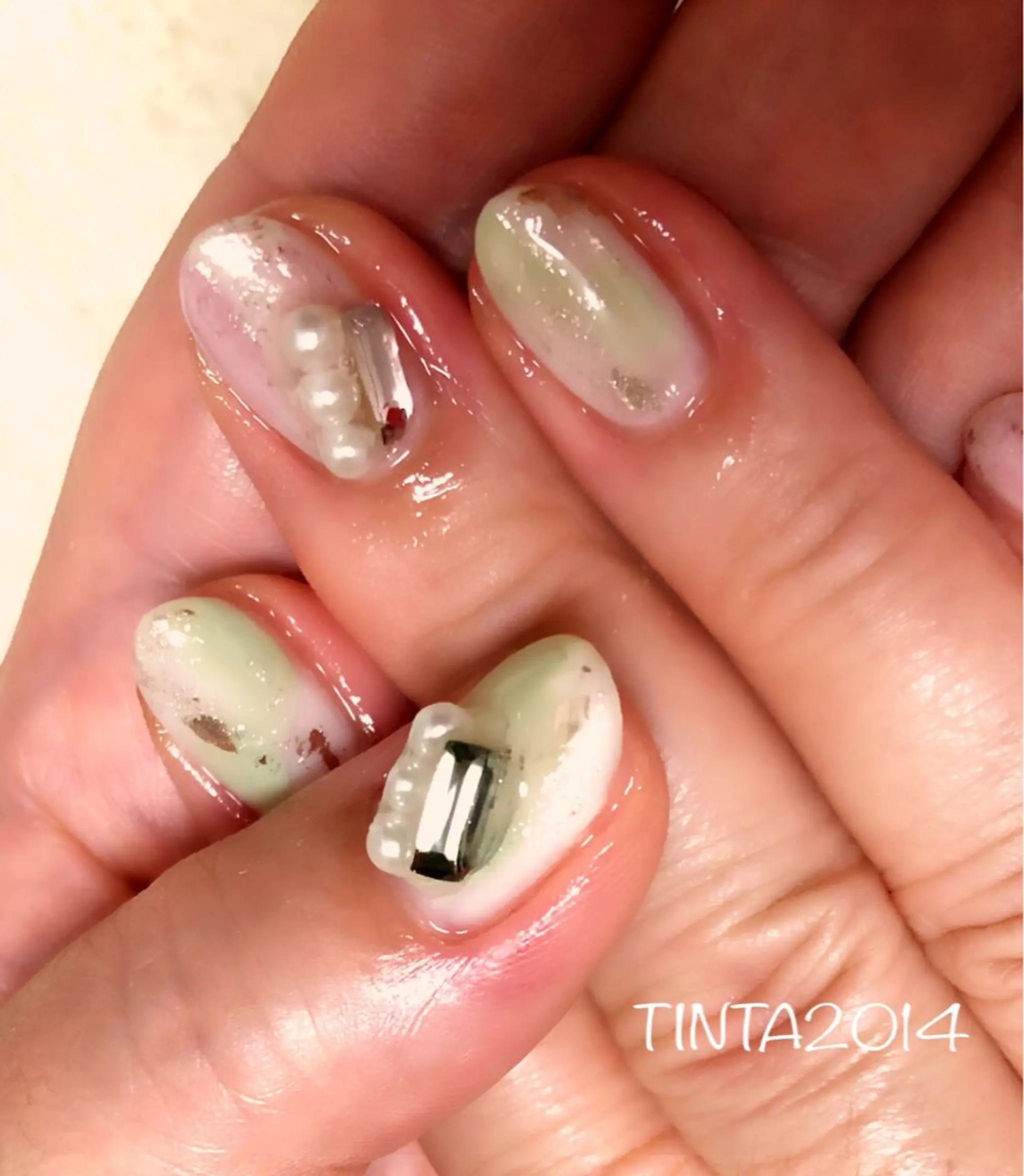 ネイル ニュアンスネイル ネイルサロン ティンタ所属・馬場 典子のネイルデザイン