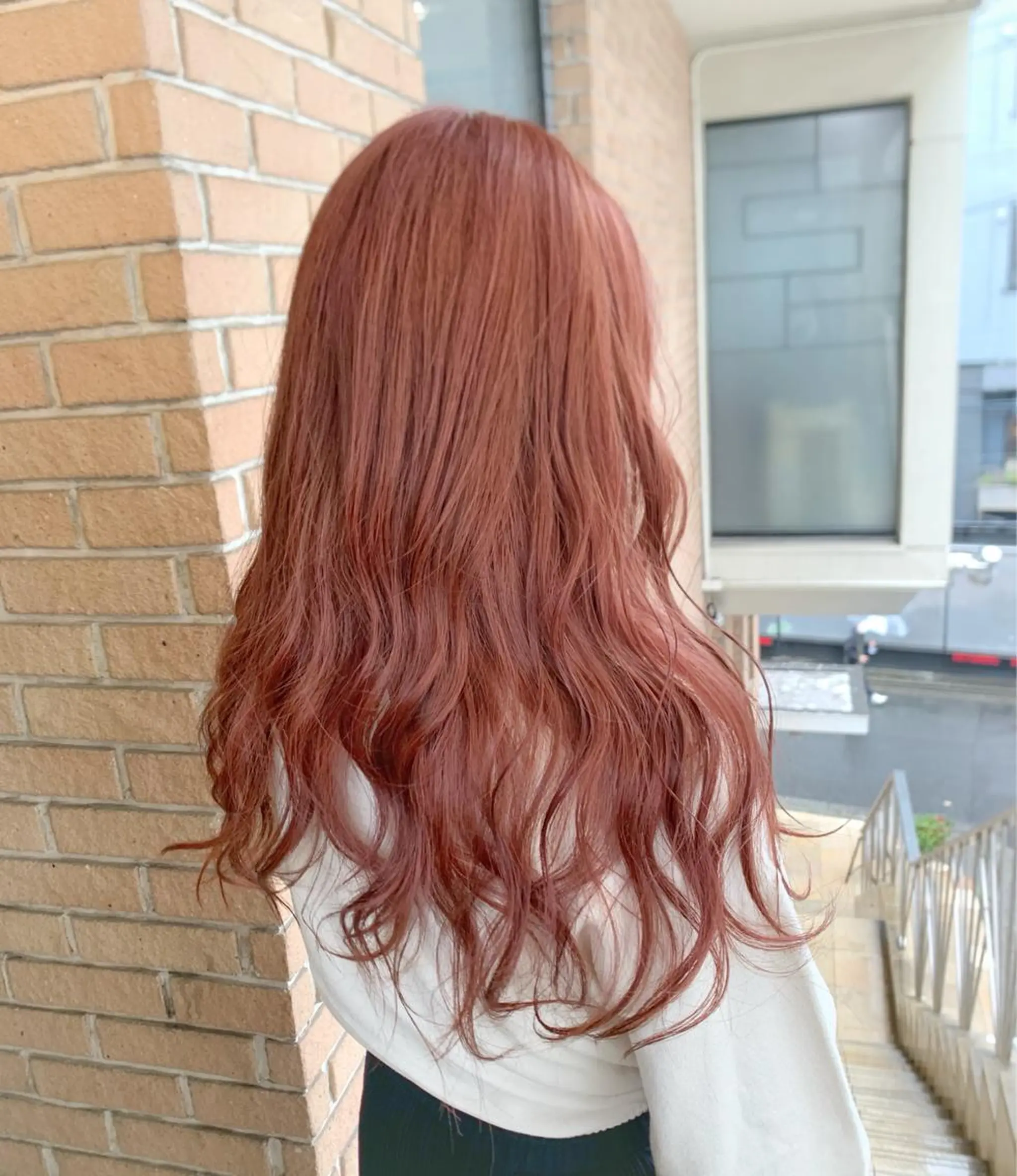 ロング カラー ヘアアレンジ ブリーチ ブリーチなしカラー ピンクカラー ヘアカラー ピンクカラー🩷 ヘアセットＮＯ.1のヘアスタイル