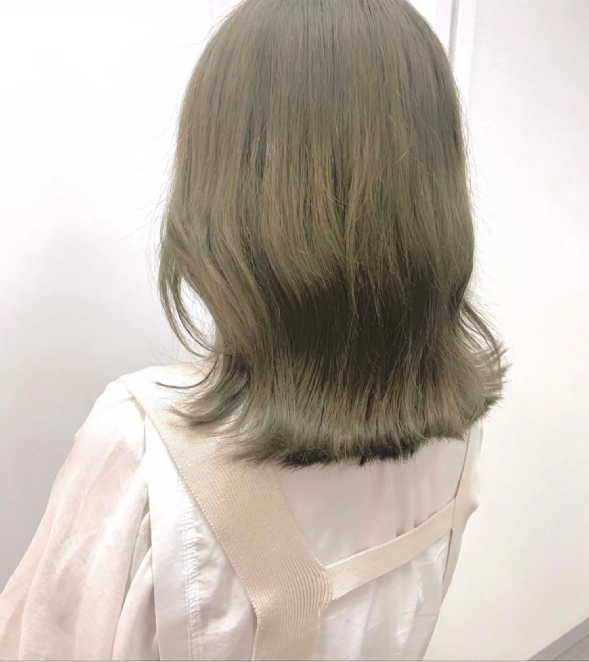 ミディアム カラー ブリーチ ♡ma ki♡のヘアスタイル