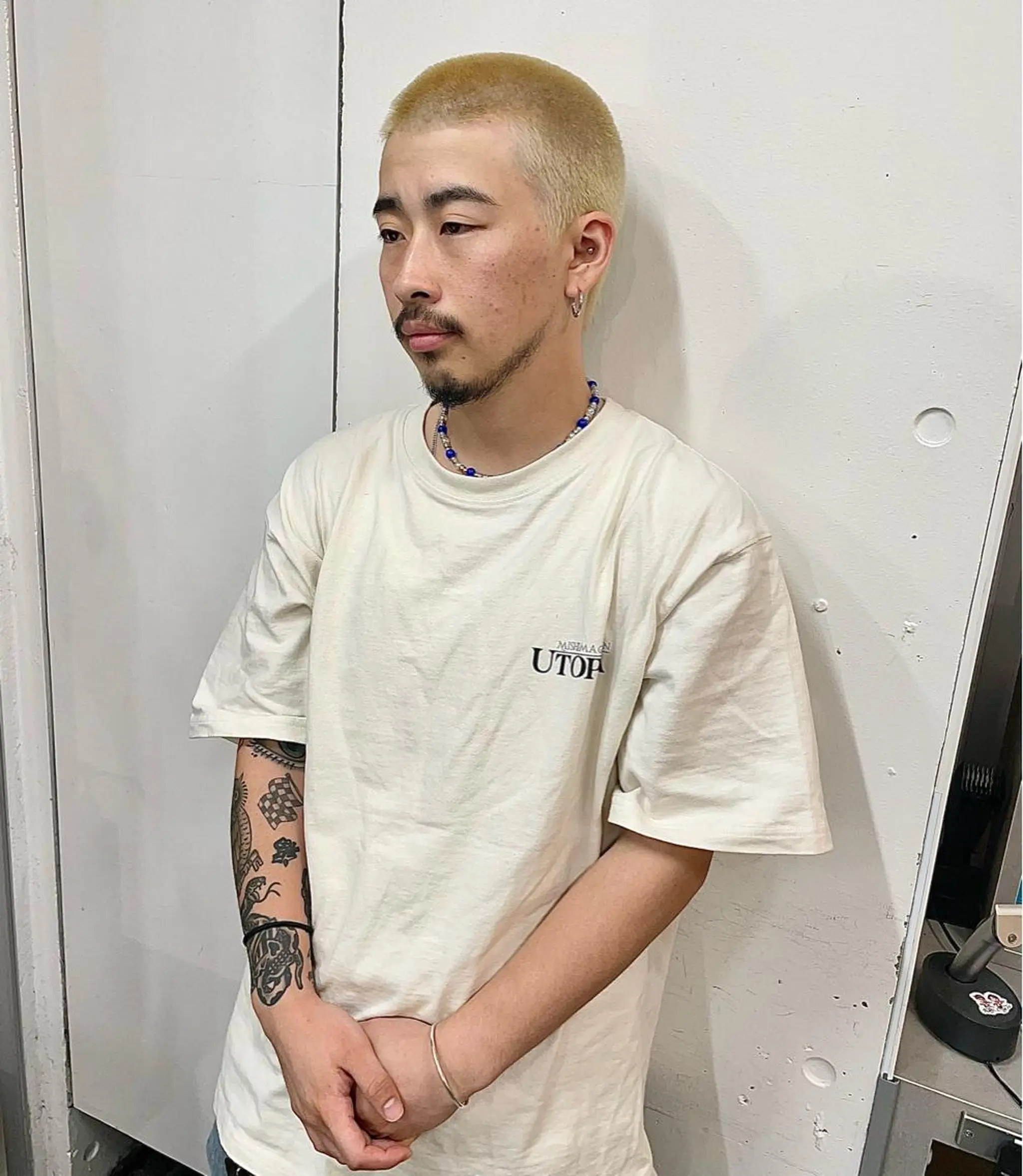 ショート カラー メンズ メンズブリーチ ボウズ メンズハイトーン ブリーチ ハイトーンカラー fifth /鈴木あづさのヘアスタイル