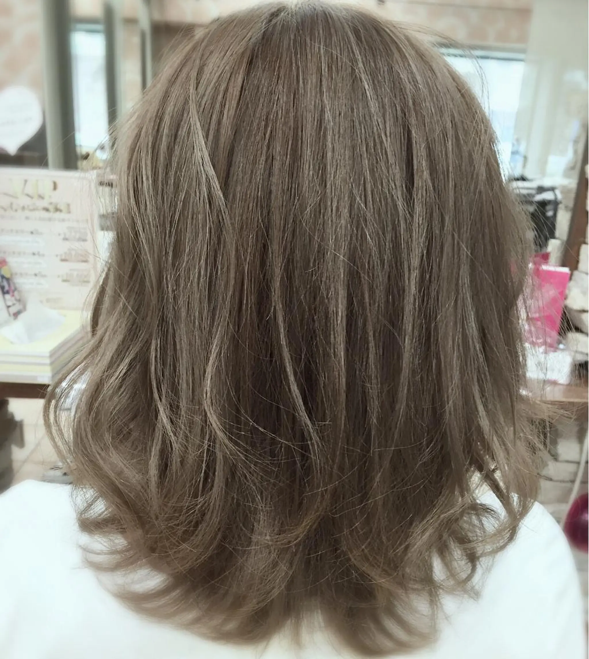 ミディアム カラー 今里 弘樹のヘアスタイル