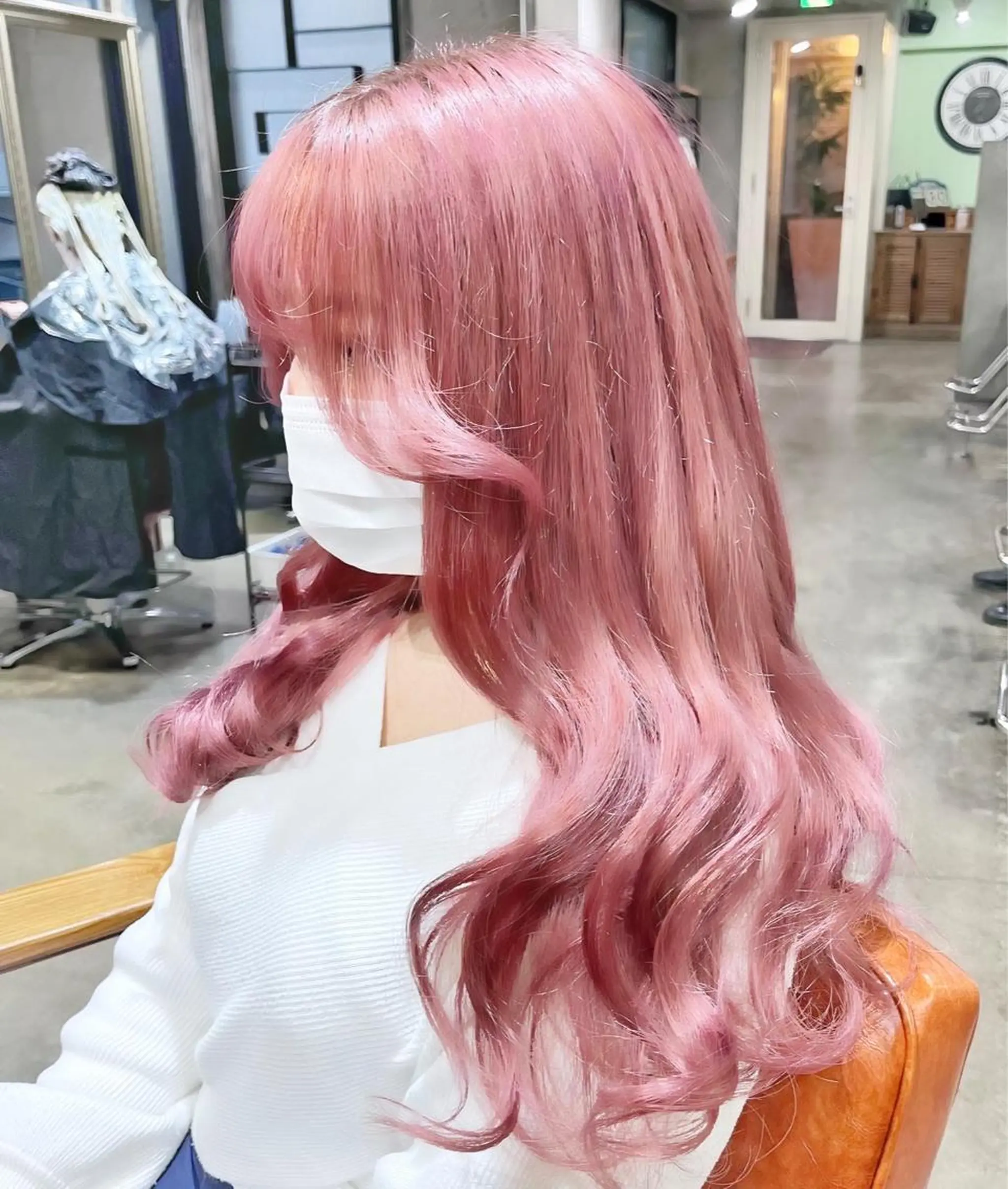 ロング カラー ヘアアレンジ ハーフアップ 結婚式・ブライダル ブリーチ ケアブリーチ ハイトーンカラー カット ヘアカラー ピンクカラー🩷 ヘアセットＮＯ.1のヘアスタイル