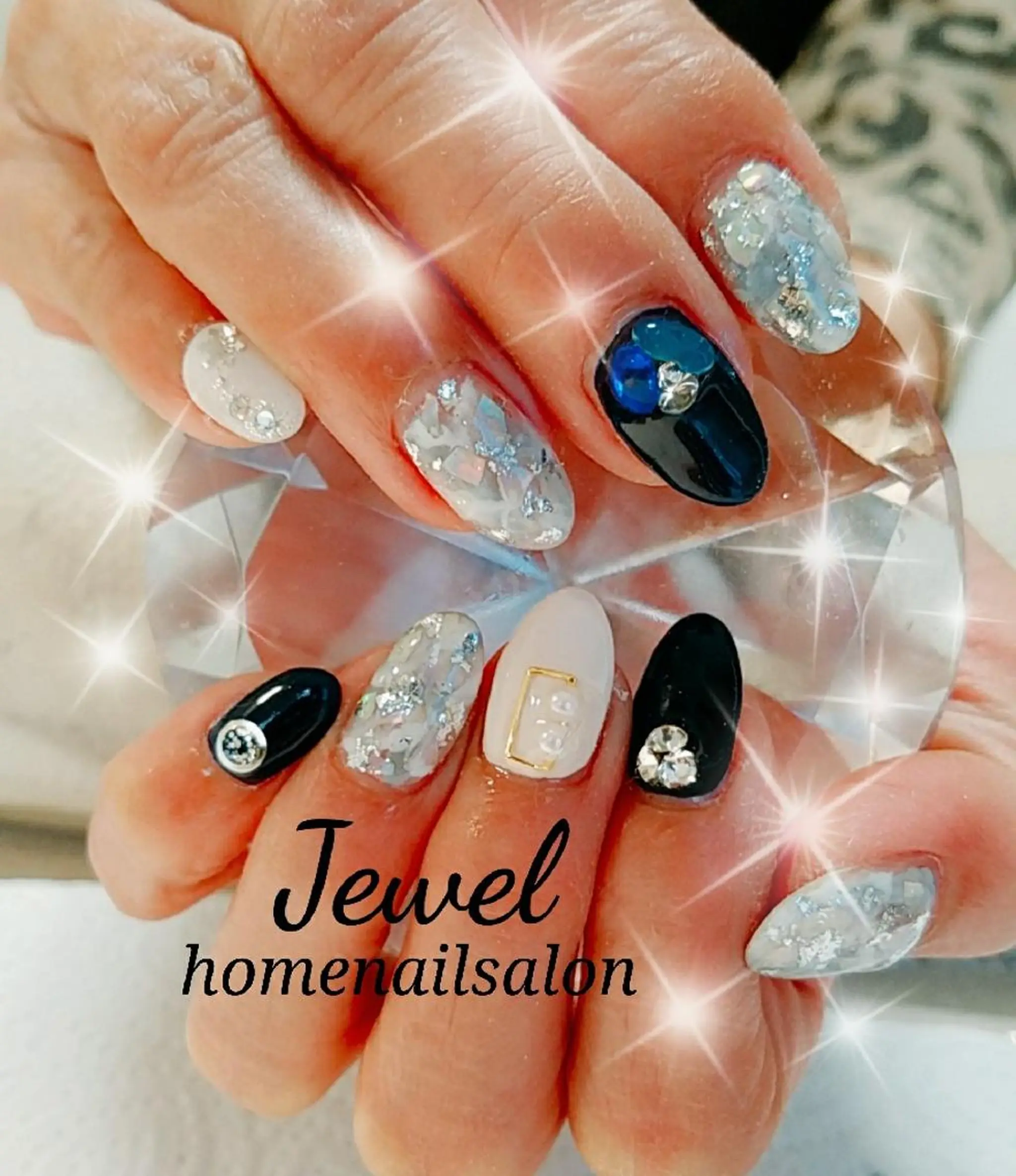 ネイル おそろいネイル ＪＥＷＥＬ　ＮＡＩＬ所属・ＪＥＷＥＬ ＮＡＩＬのネイルデザイン