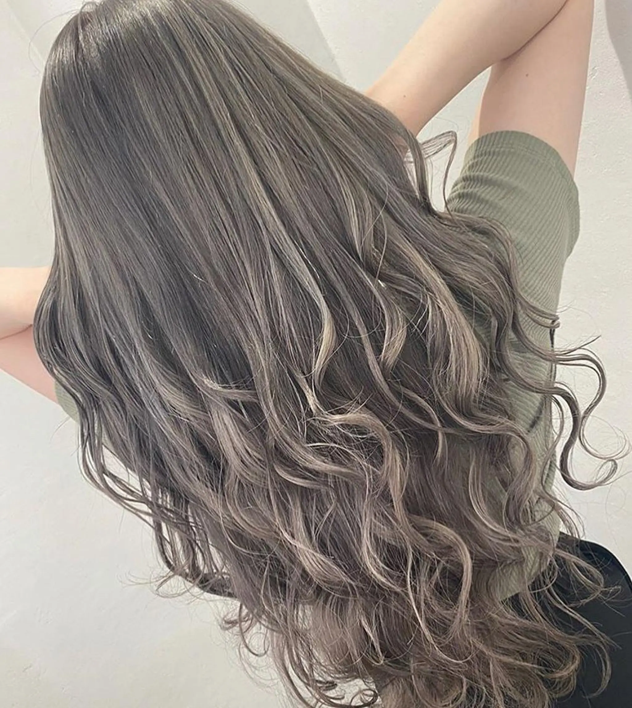 ロング パーマ ブリーチ毛縮毛矯正 👑山口のヘアスタイル