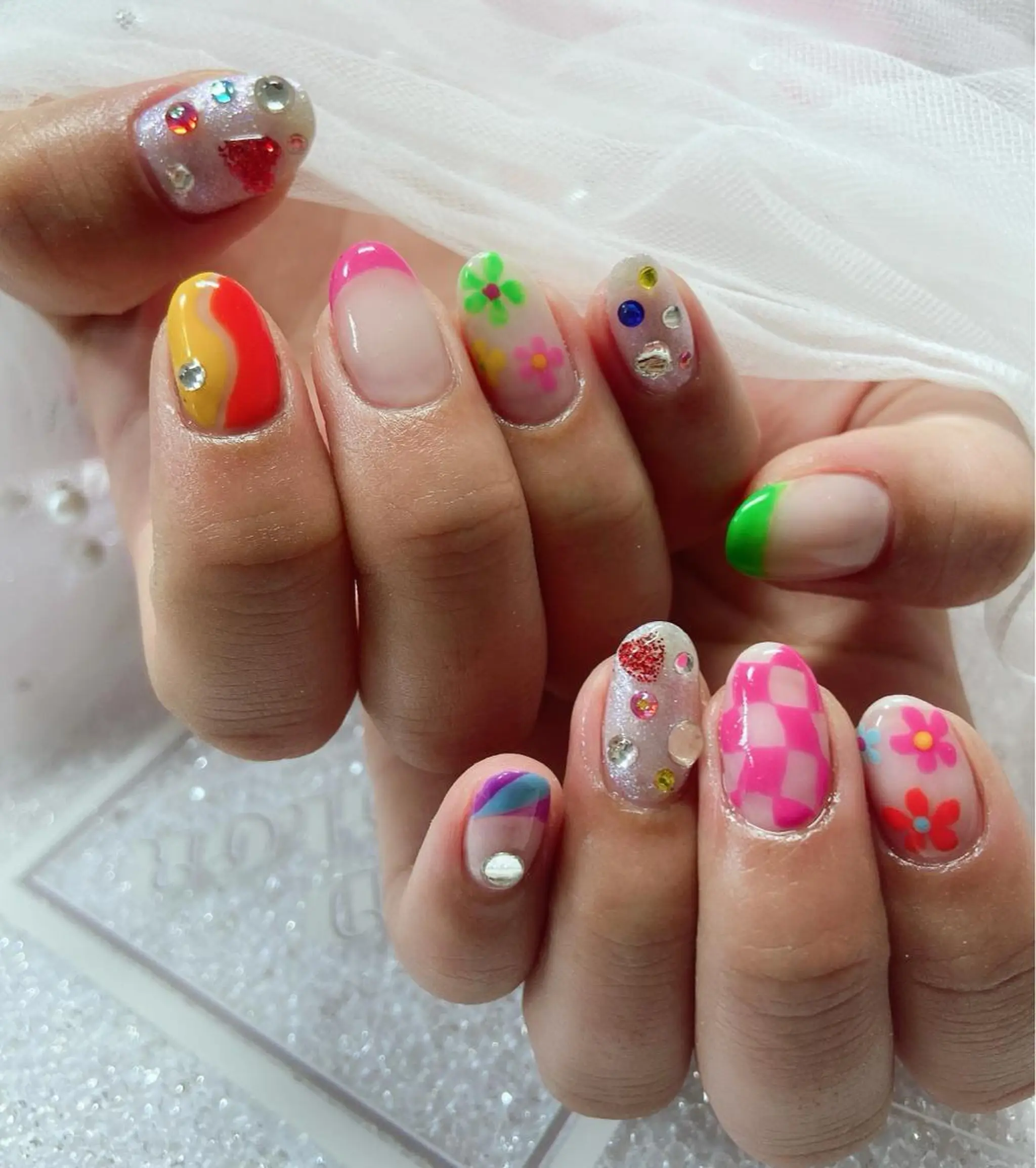 ネイル ハンドネイル ＆ME アンドミーのネイルデザイン