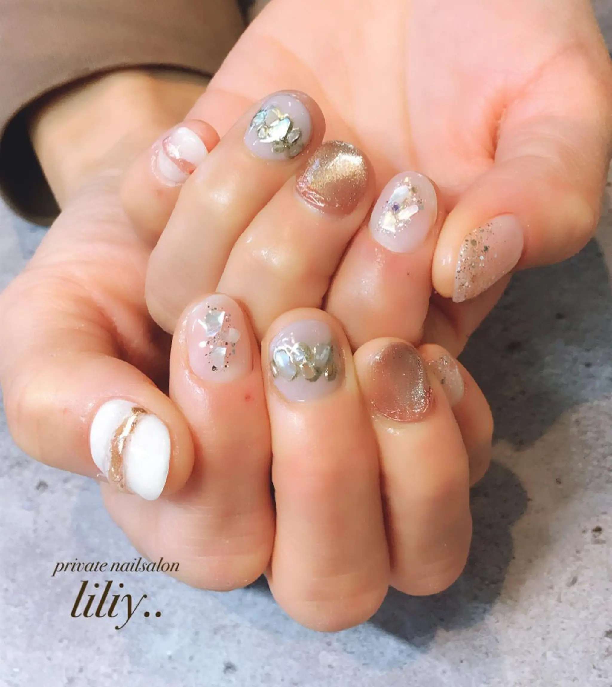 ネイル TERAI ERINAの眉毛・アイブロウイメージ