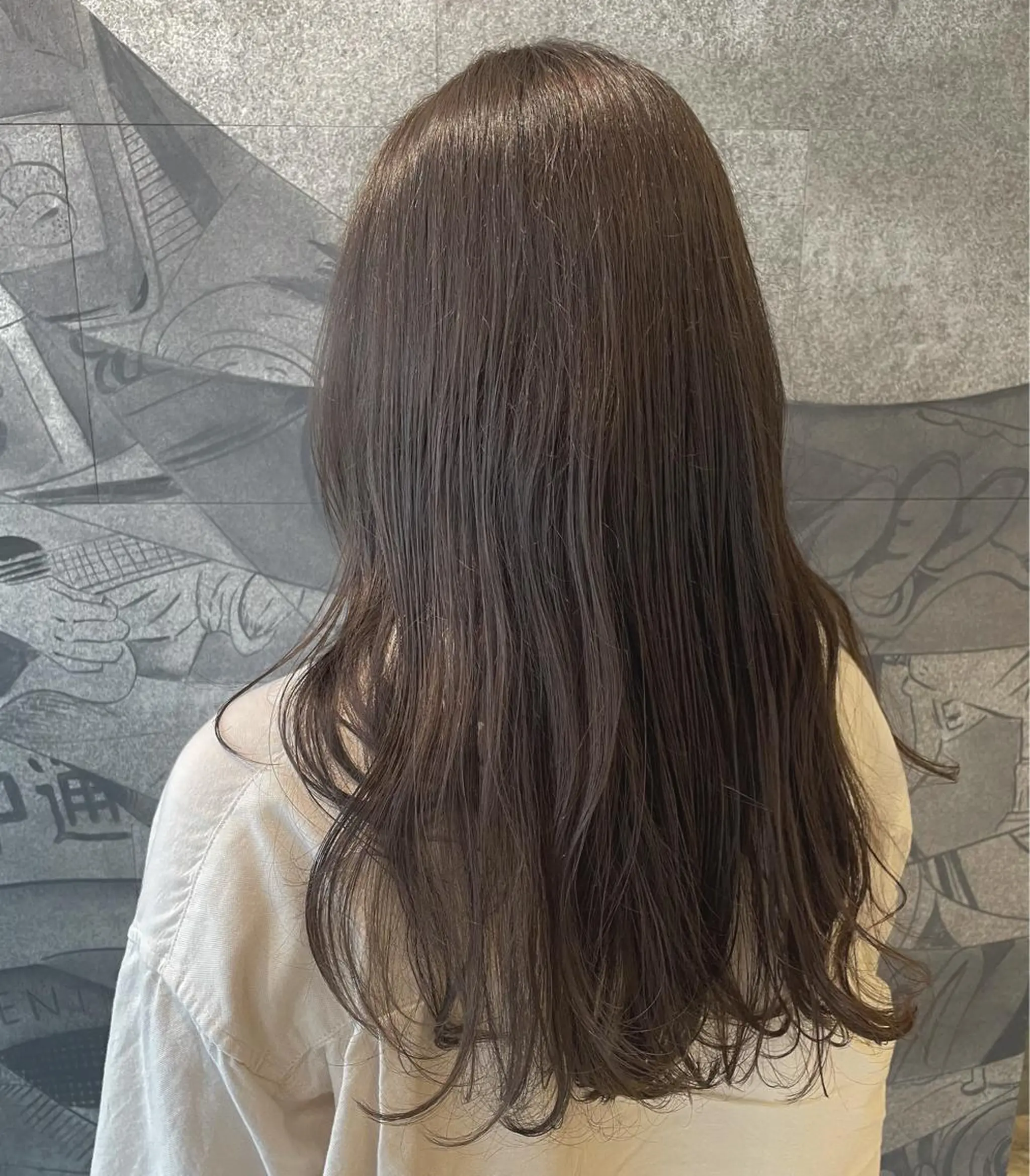 ロング カラー カット ヘアカラー NATSUMI 🐻‍❄️🤍のヘアスタイル