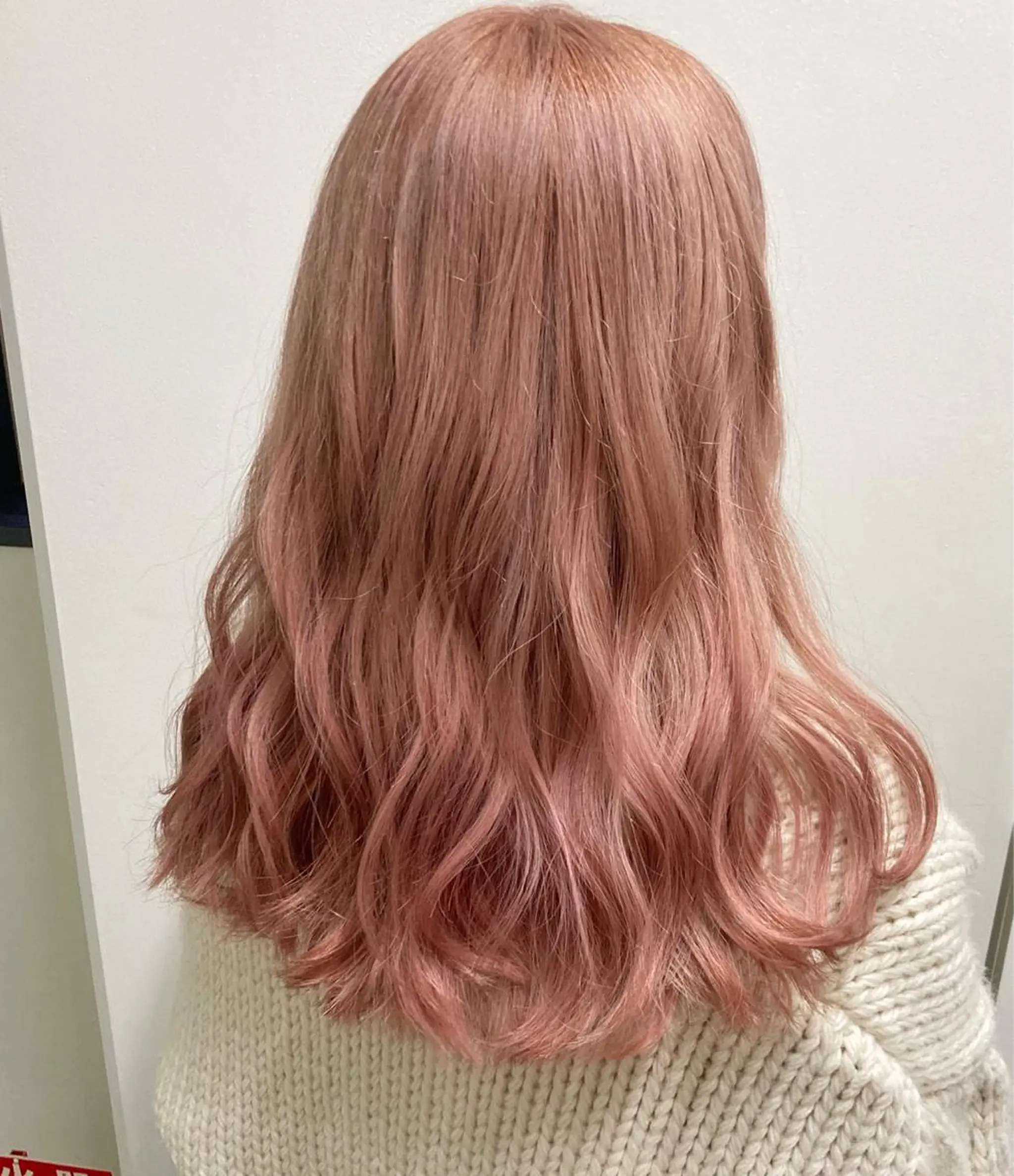 ロング L'wis所属・🪄🫧ハイトーン/ 乙津茜🐰L'wisのヘアスタイル