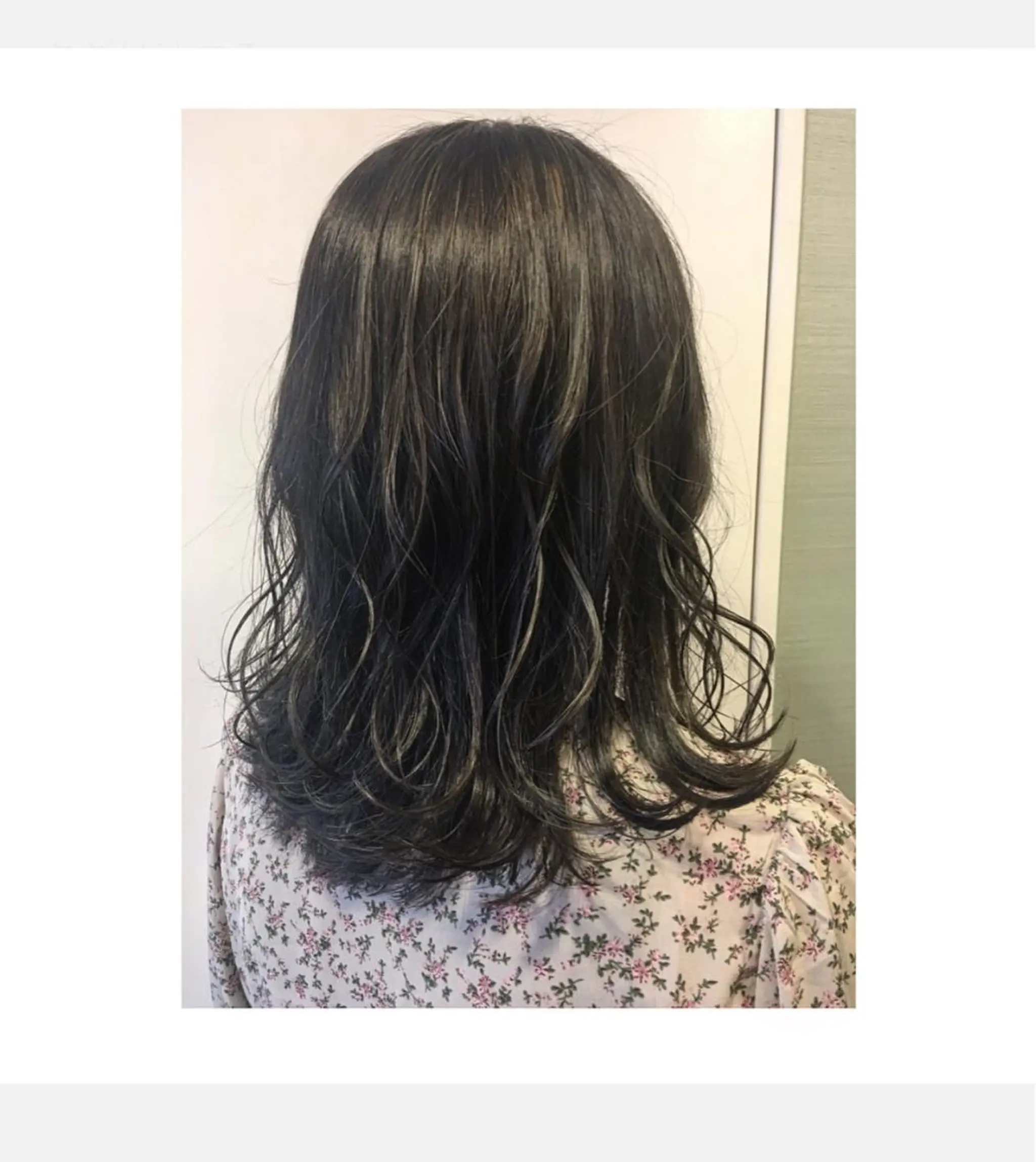 セミロング カラー box mico. mutsumiのヘアスタイル