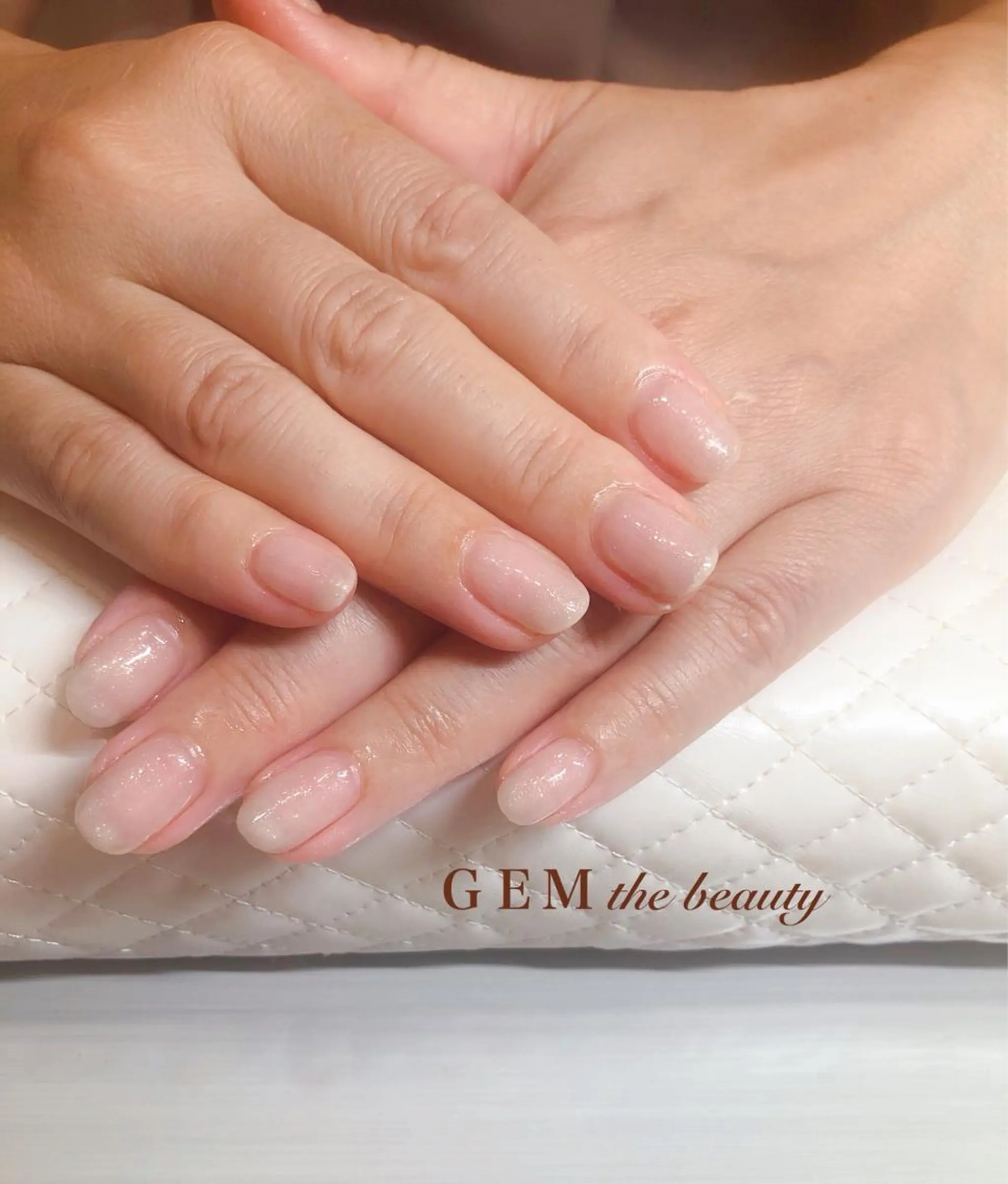 ネイル ジェルネイル グラデーション ラメ(グリッター) ラメグラデーション GEM  the beautyのマツエク・マツパデザイン