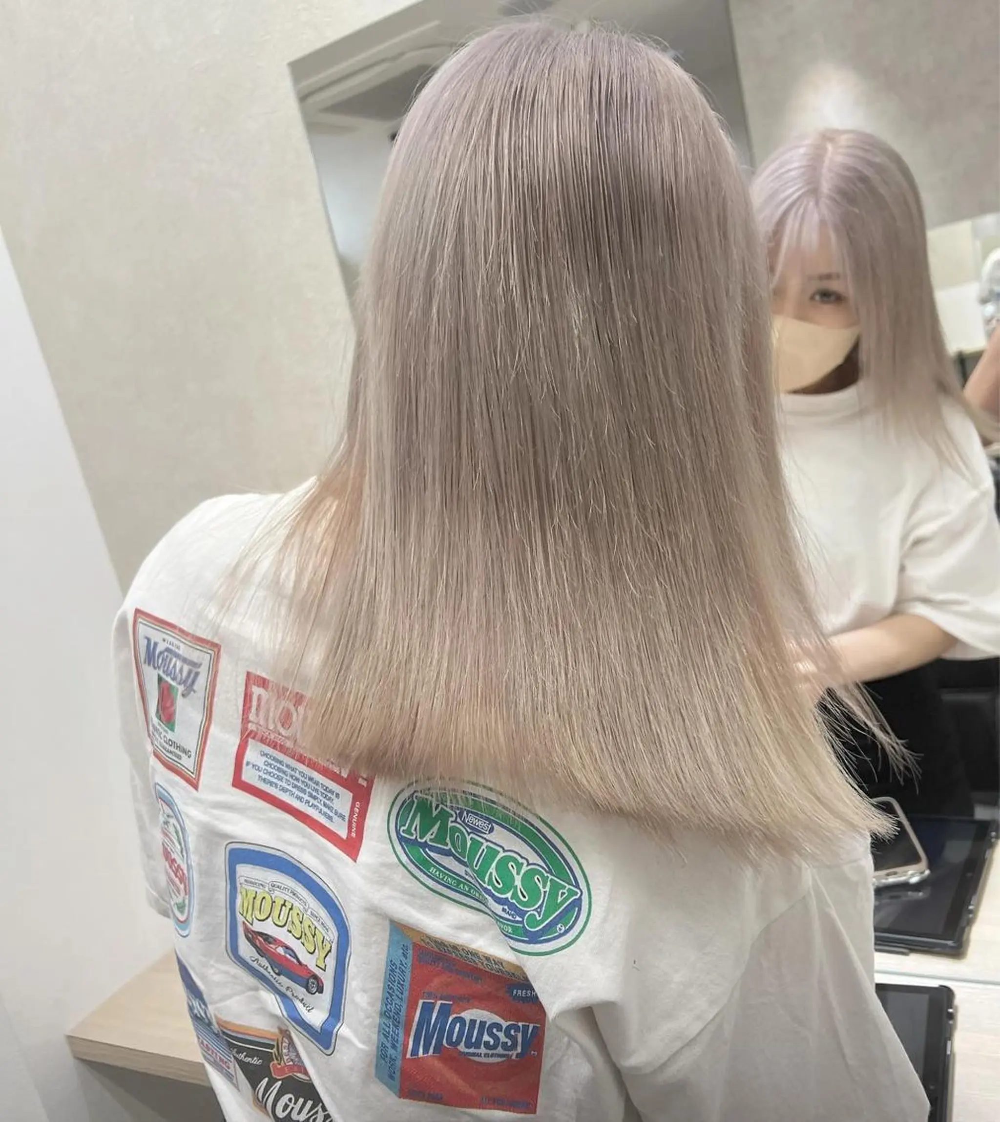 ミディアム カラー GiseL アンリのヘアスタイル