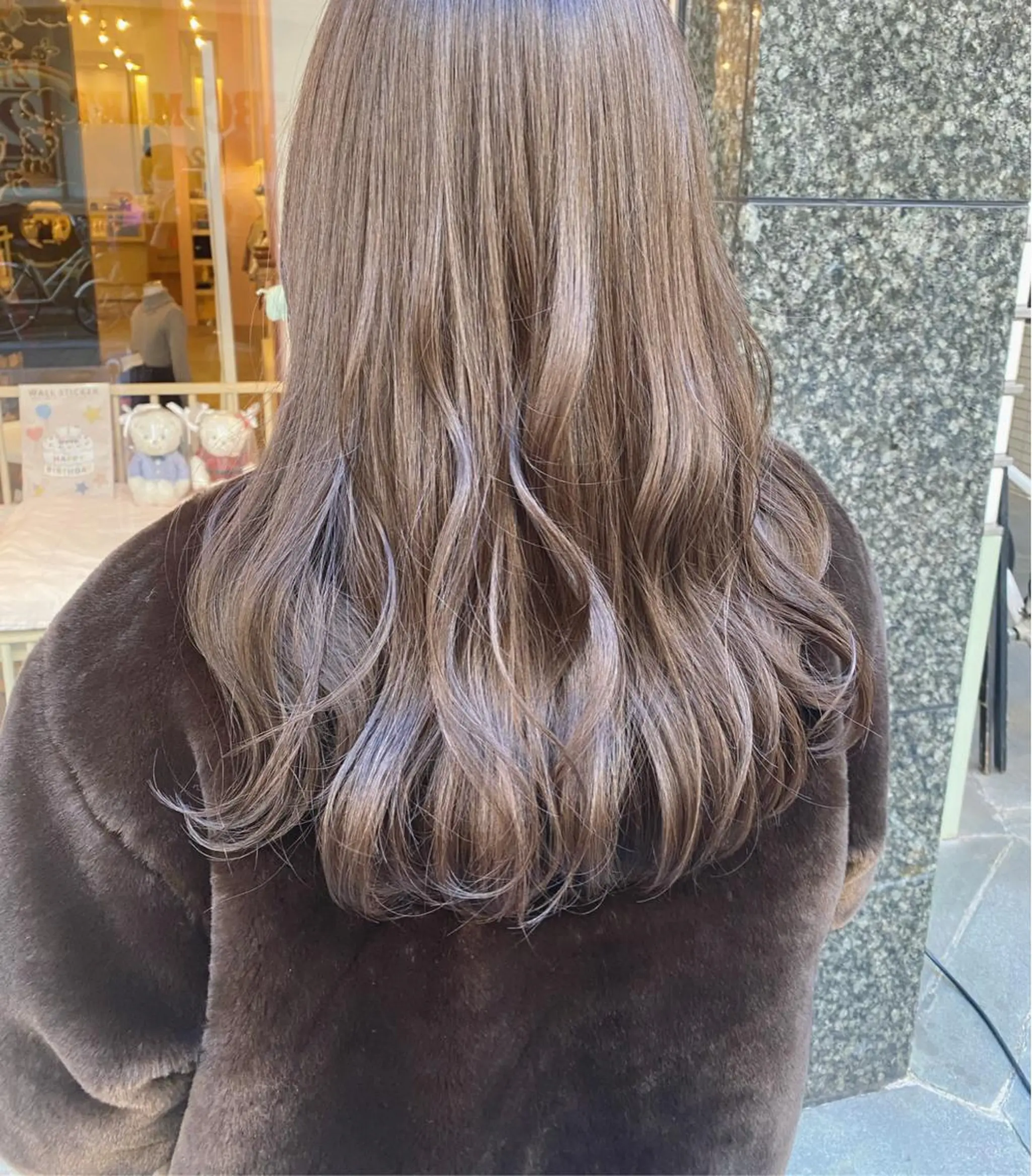 ロング ヘアカラー salowin JIYUGAOKA所属・マンツーマン半個室 tamuraのヘアスタイル