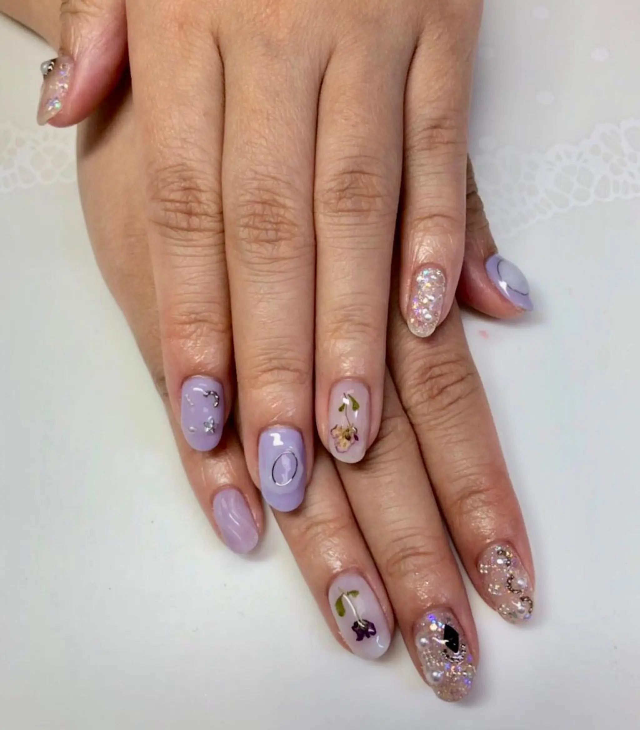 ネイル ハンドネイル ネイルサロン レアリッチのネイルデザイン
