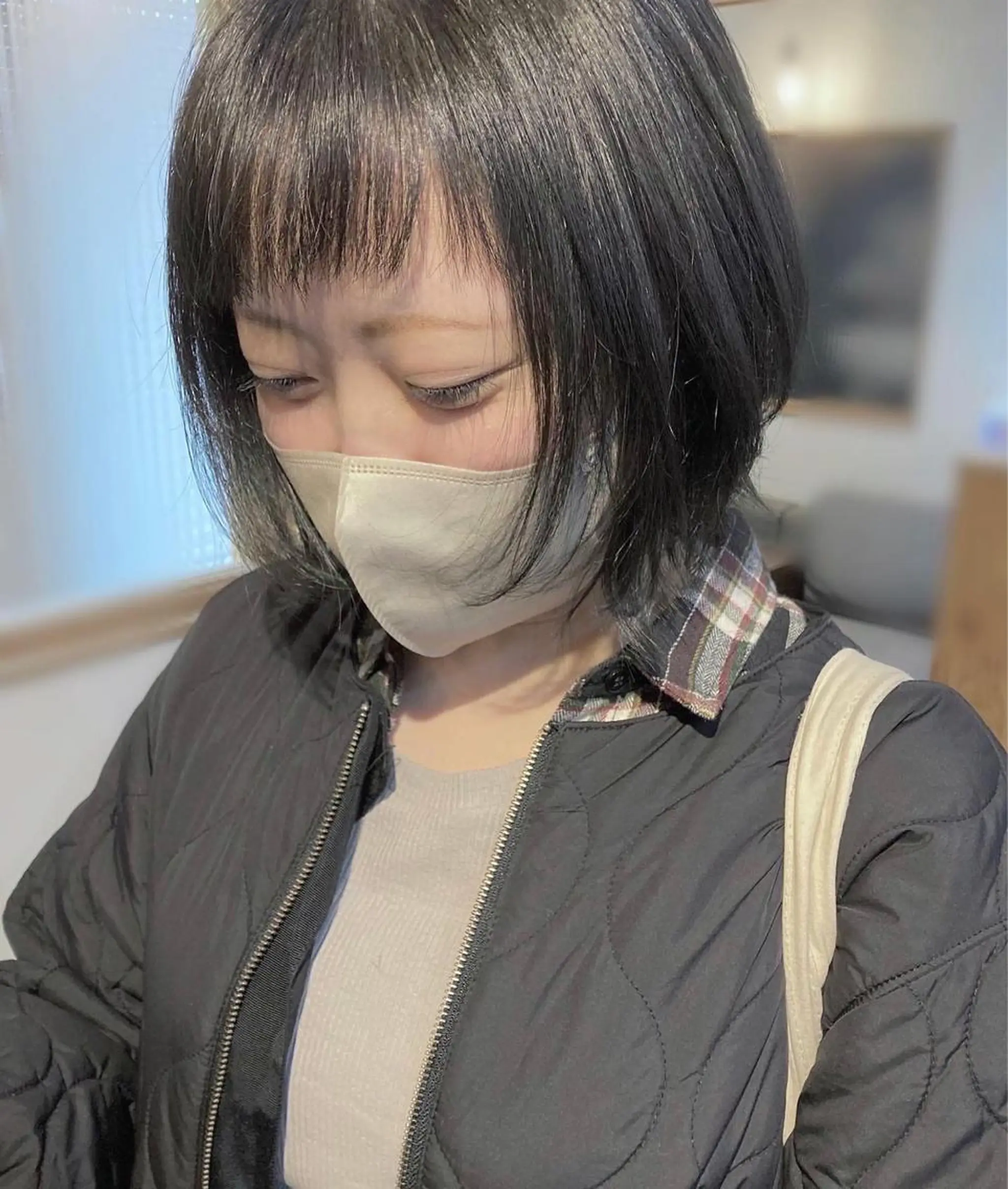 ショート ボブ ウルフカット ウルフボブ roka ノゾミのヘアスタイル