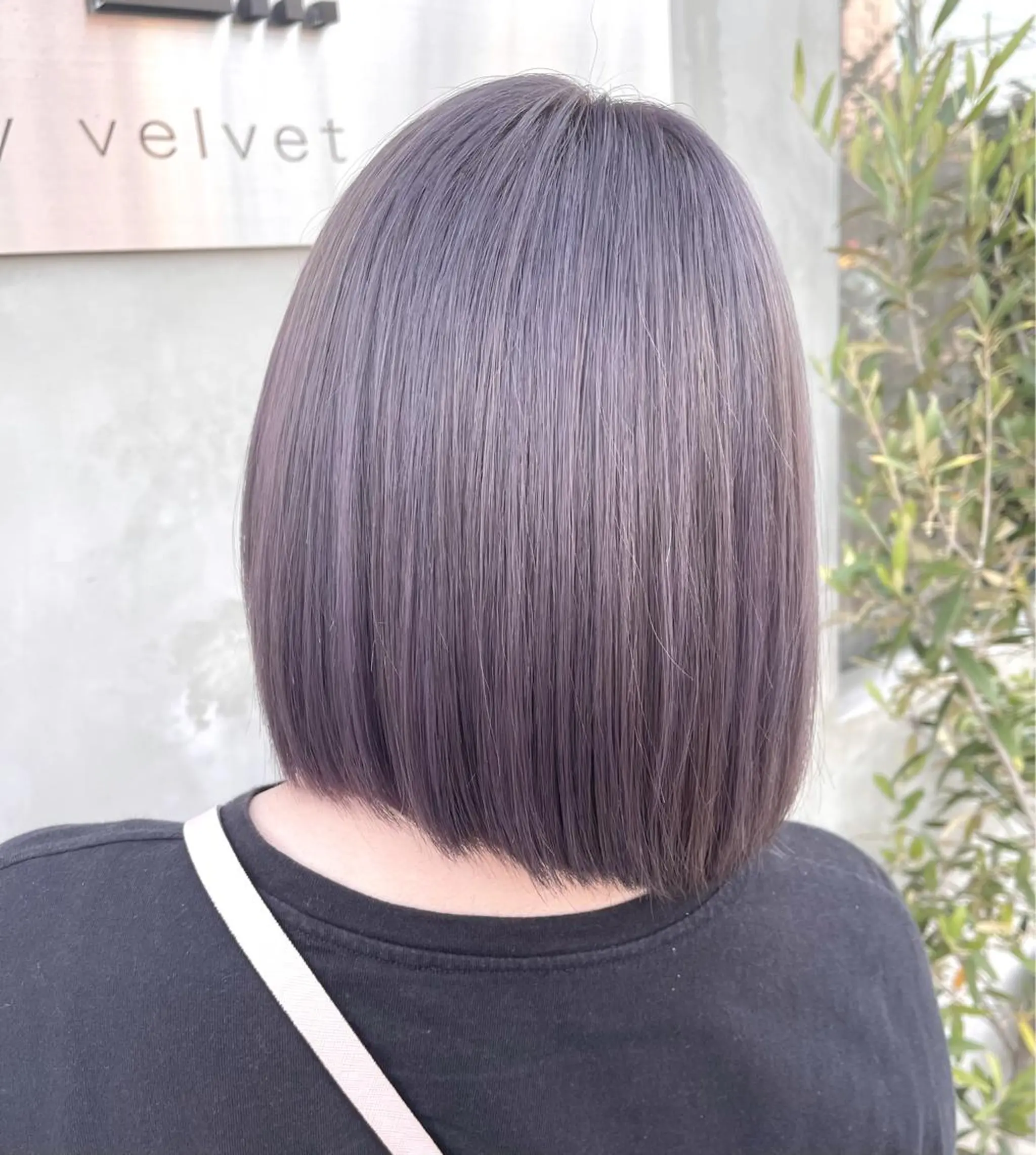 ショート カラー ブリーチ ラベンダーカラー シルバー miyu🎀まつ毛 /耳つぼジュエリーのマツエク・マツパデザイン