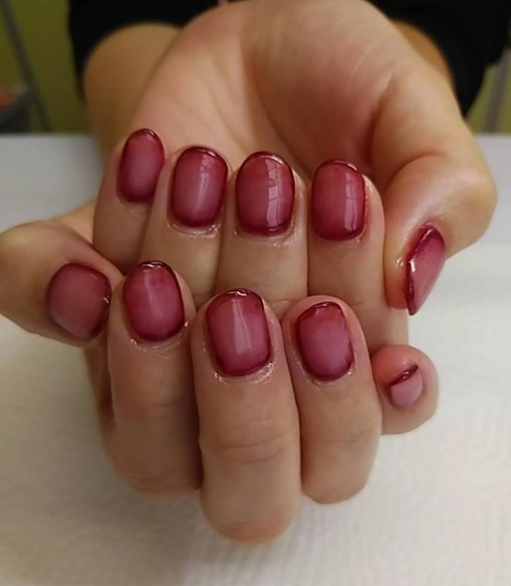 ネイル グラデーション プライベートサロン RosyLily所属・プライベートサロン Rosy Lilyのネイルデザイン