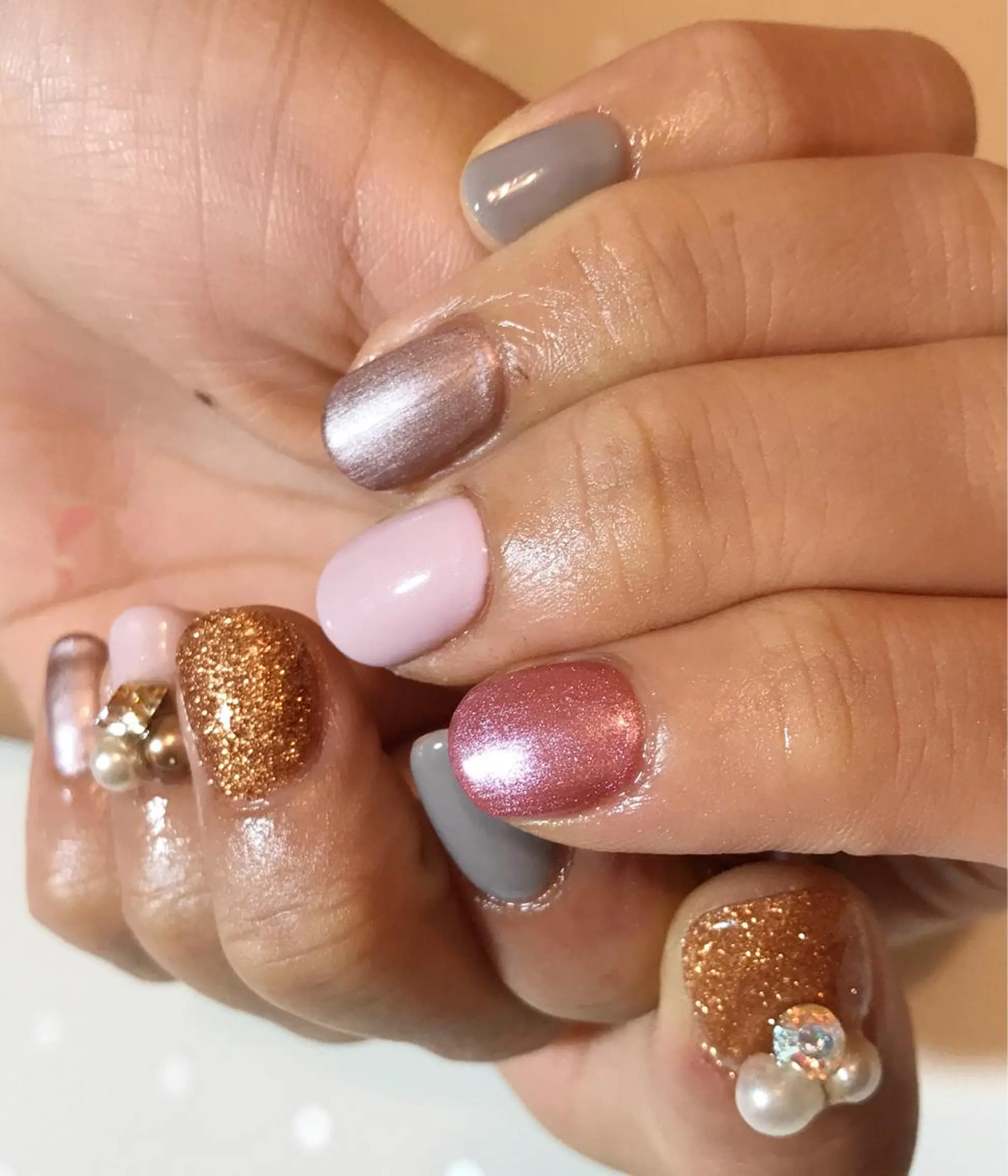 ネイル ラメ(グリッター) マットネイル atelier chic+所属・atelier chic+のネイルデザイン