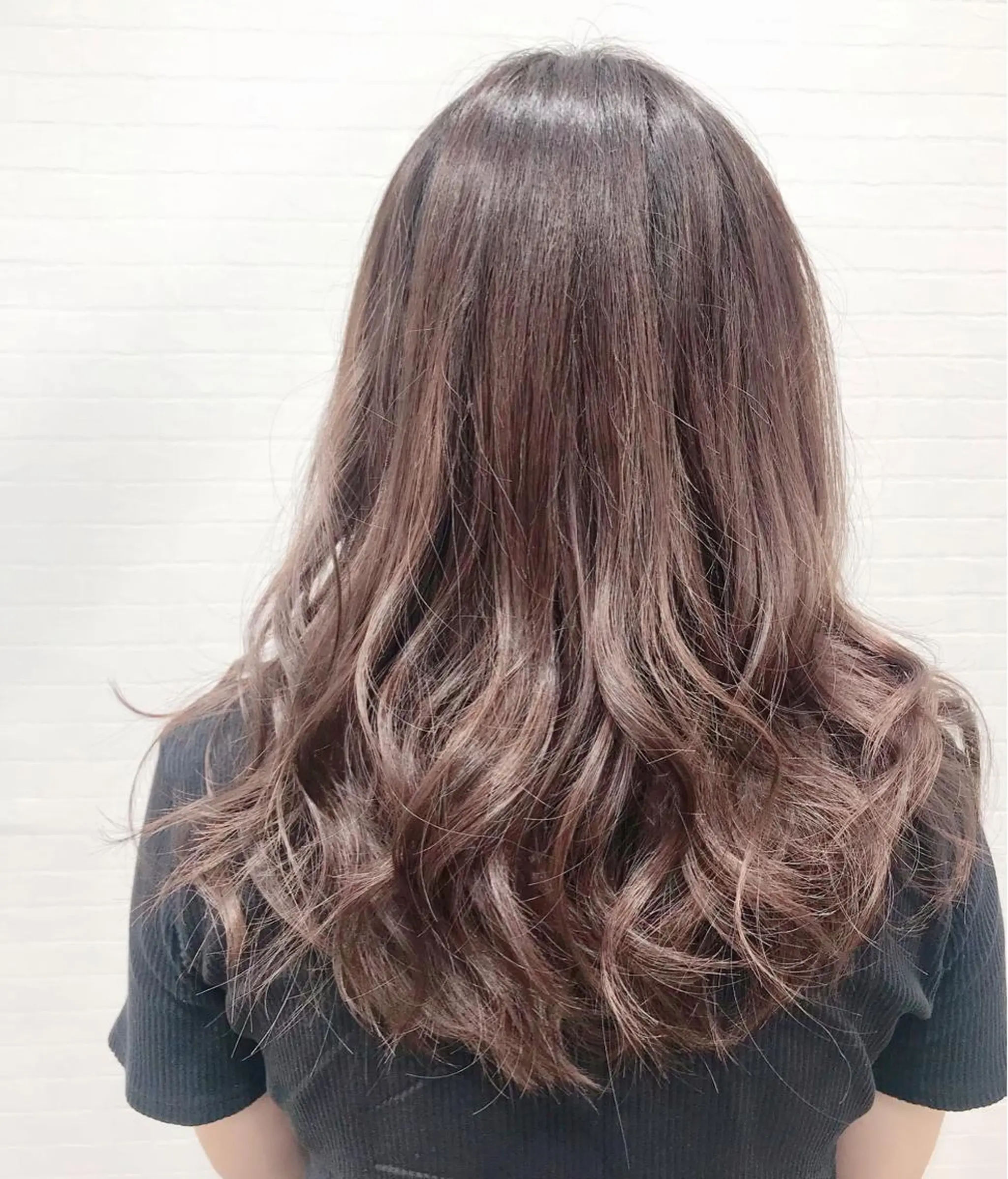 セミロング カラー 透明感カラー GRANLUSSO 〜グランルッソ駅前店所属・木口 嘉美のヘアスタイル