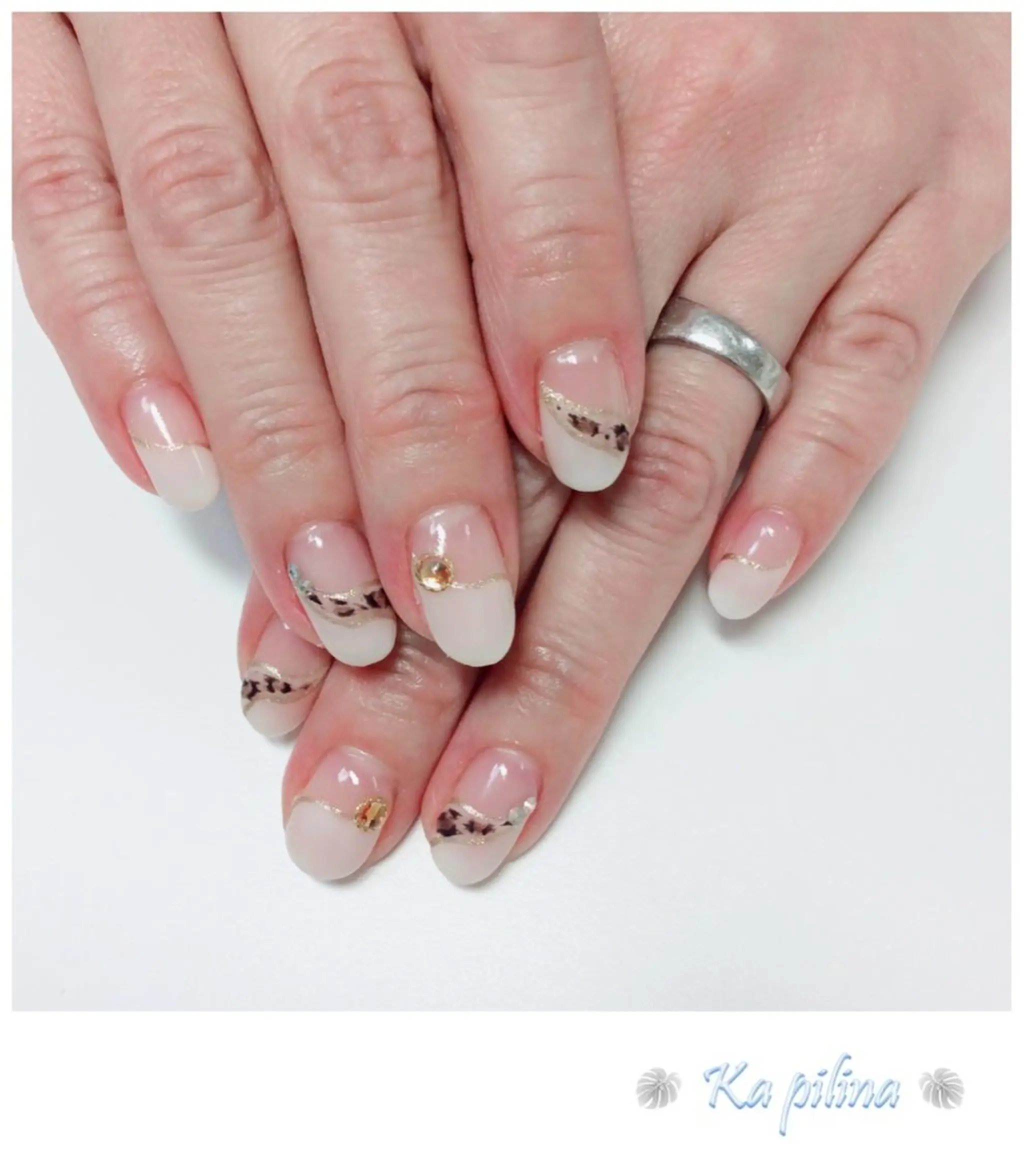 ネイル フレンチネイル 冬ネイル Nail salon Ka pilinaのネイルデザイン