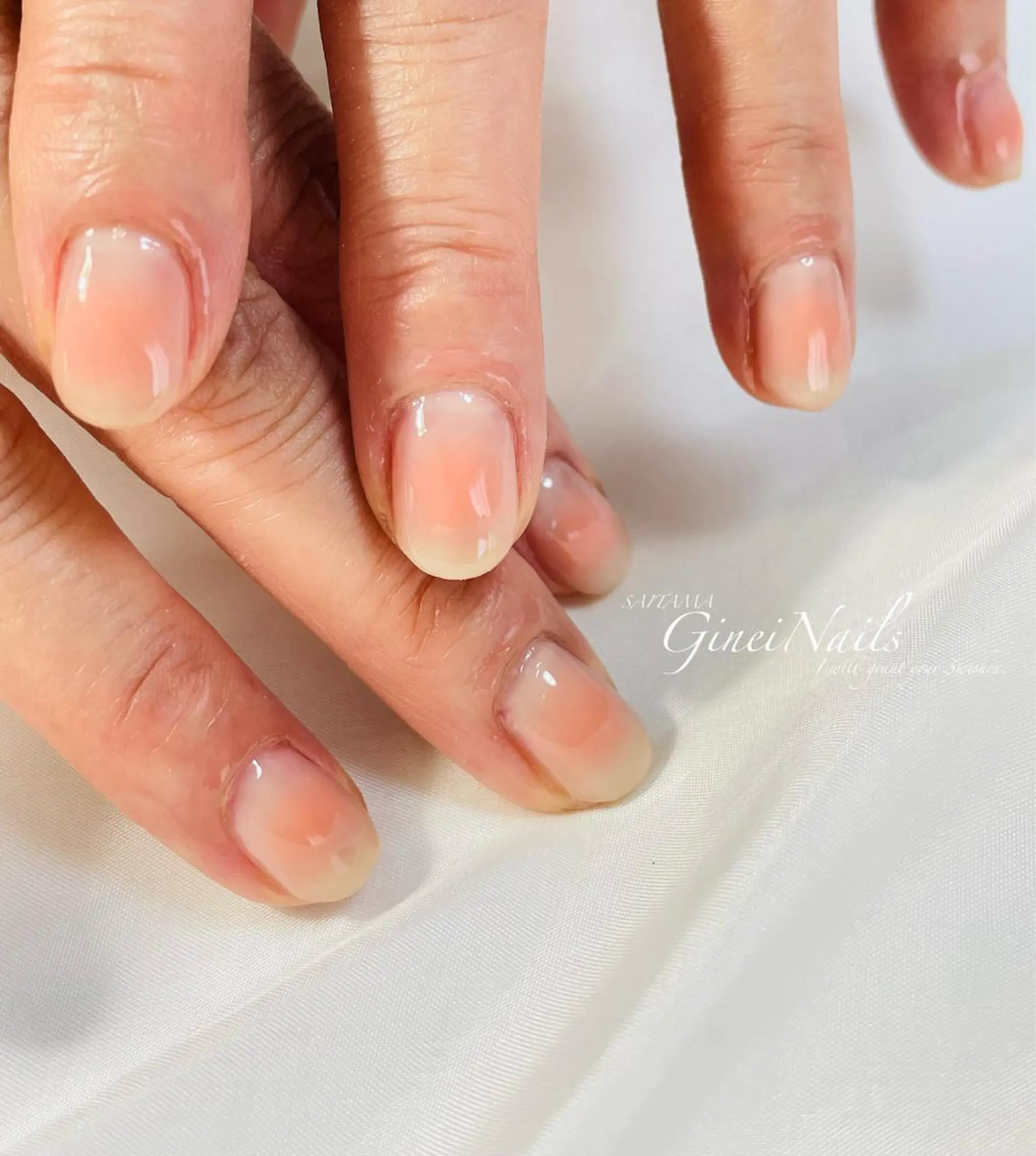 ネイル チークネイル フットネイル キラキラネイル ロングネイル ニュアンスネイル Genie Nailsのネイルデザイン