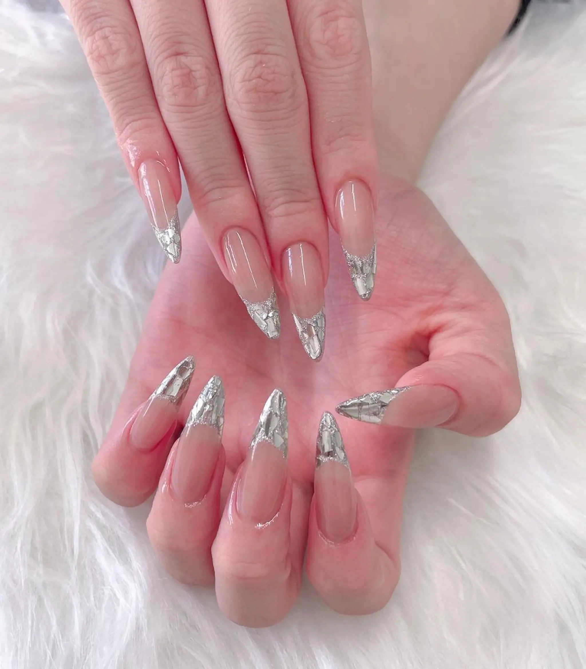 ネイル U nail 🩷新宿店のネイルデザイン