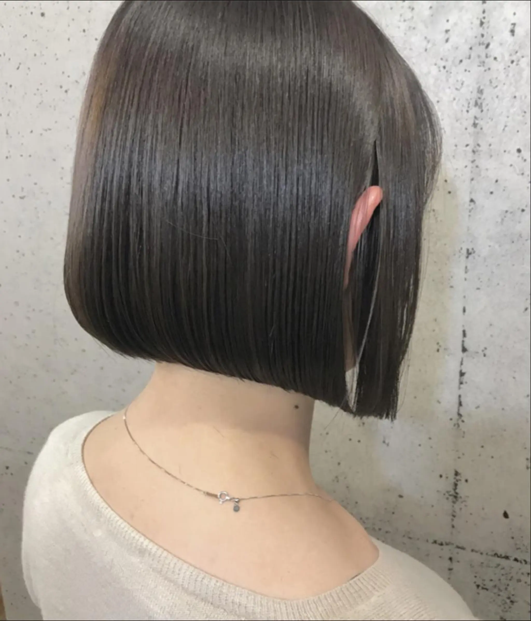 ショート カラー トリートメント u hair所属・こばやし ももこのヘアスタイル