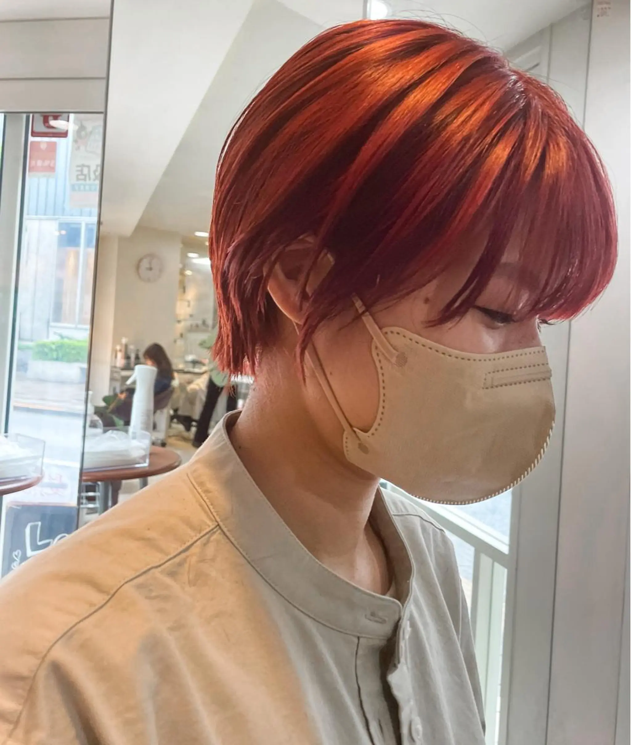 ショート カラー ハイトーン/ブリーチ /ウルフ⛓️MAKIのヘアスタイル