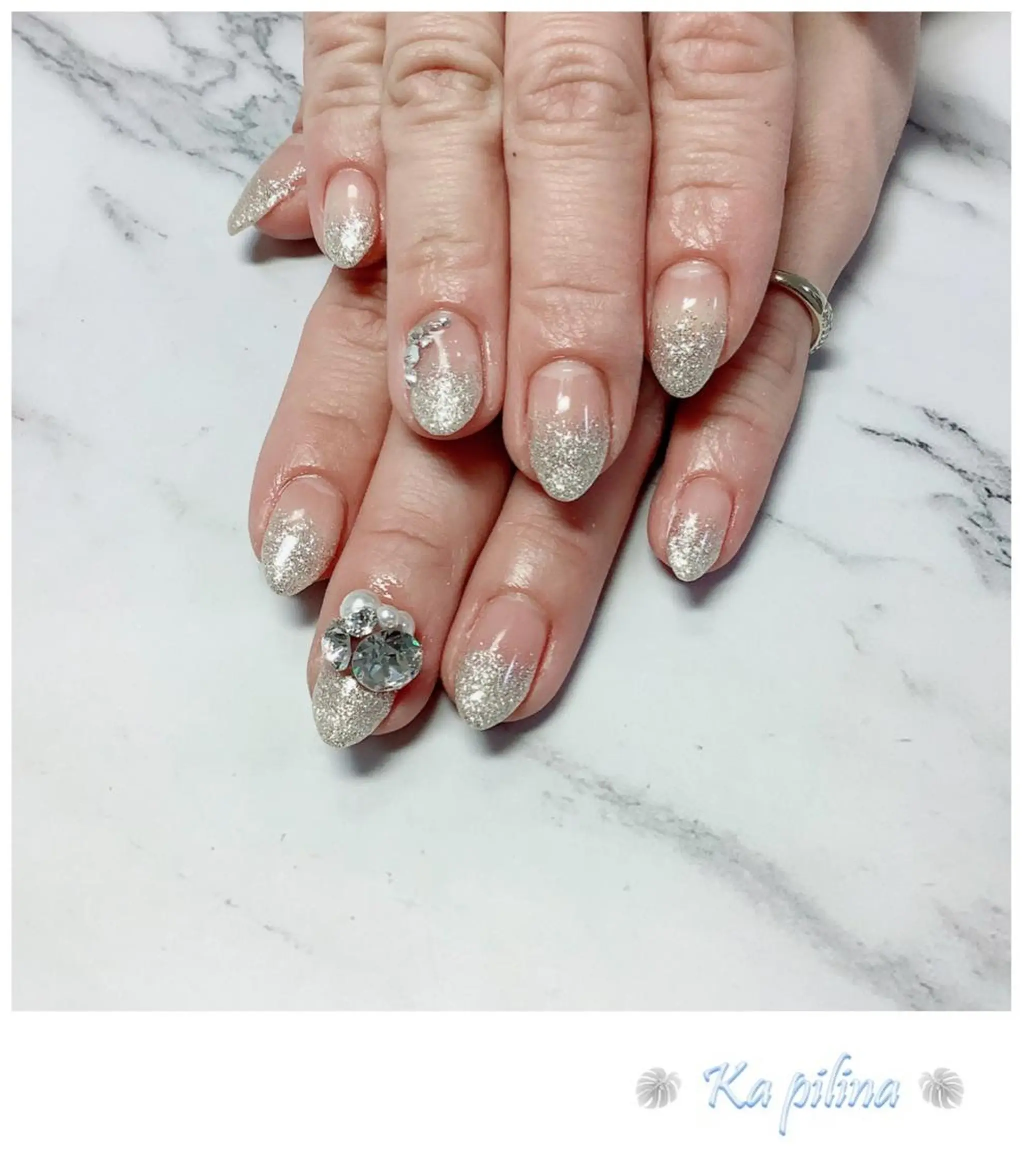 ネイル グラデーション ラメ(グリッター) ラメグラデーション Nail salon Ka pilinaのネイルデザイン