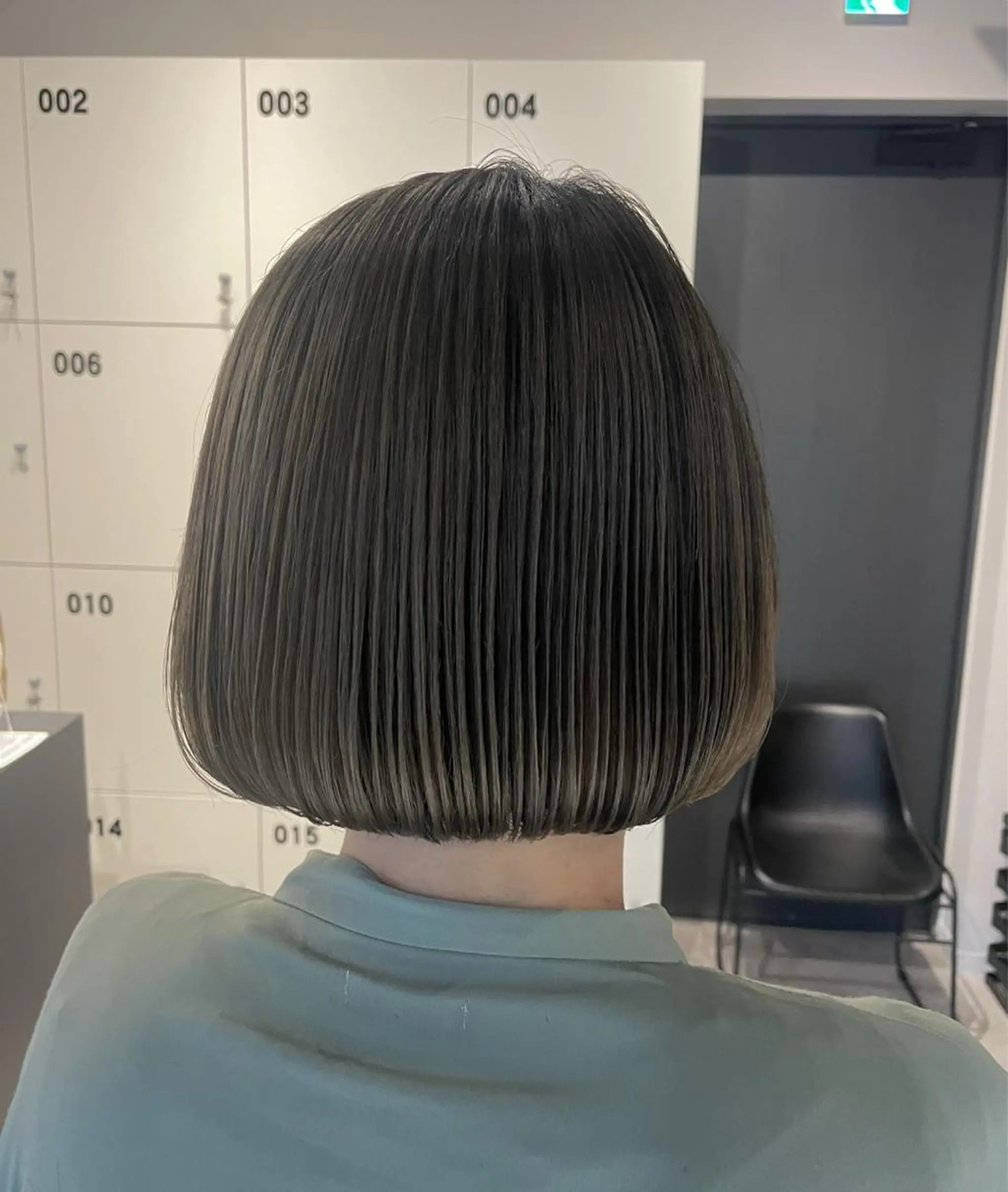 ショート カラー バレイヤージュ レイヤーカット ブリーチ👩‍🦳/ ‪✂︎MANAMIのヘアスタイル