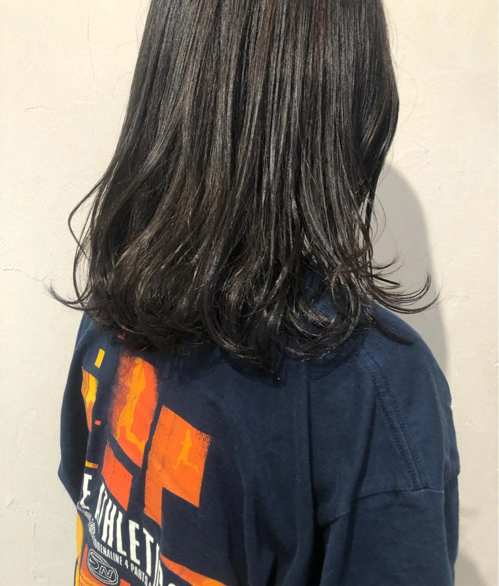 セミロング カラー レイヤーカット/ 透明感カラーmikuのヘアスタイル