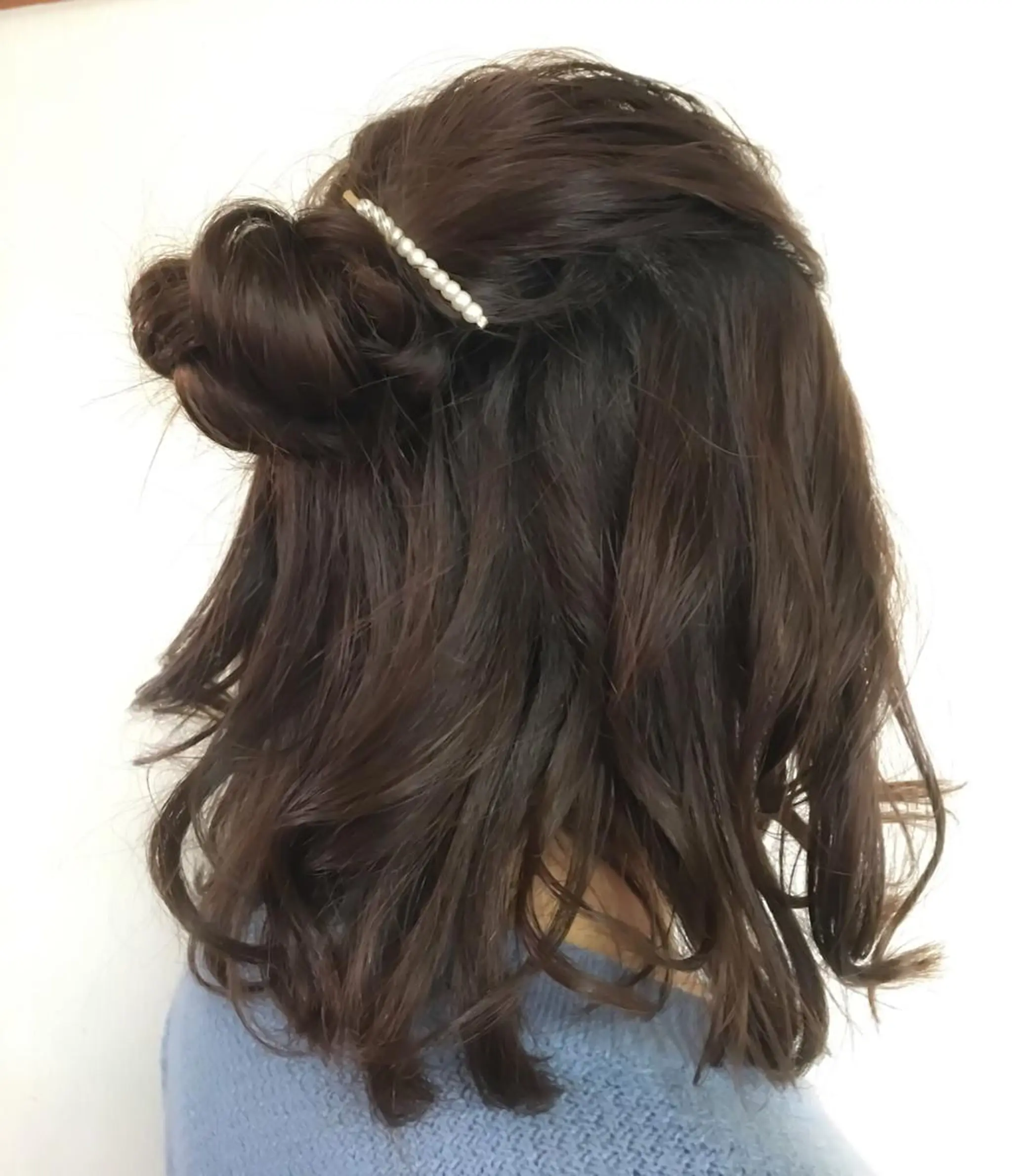 ショート カラー ヘアアレンジ IVY joure Suzu.のヘアスタイル