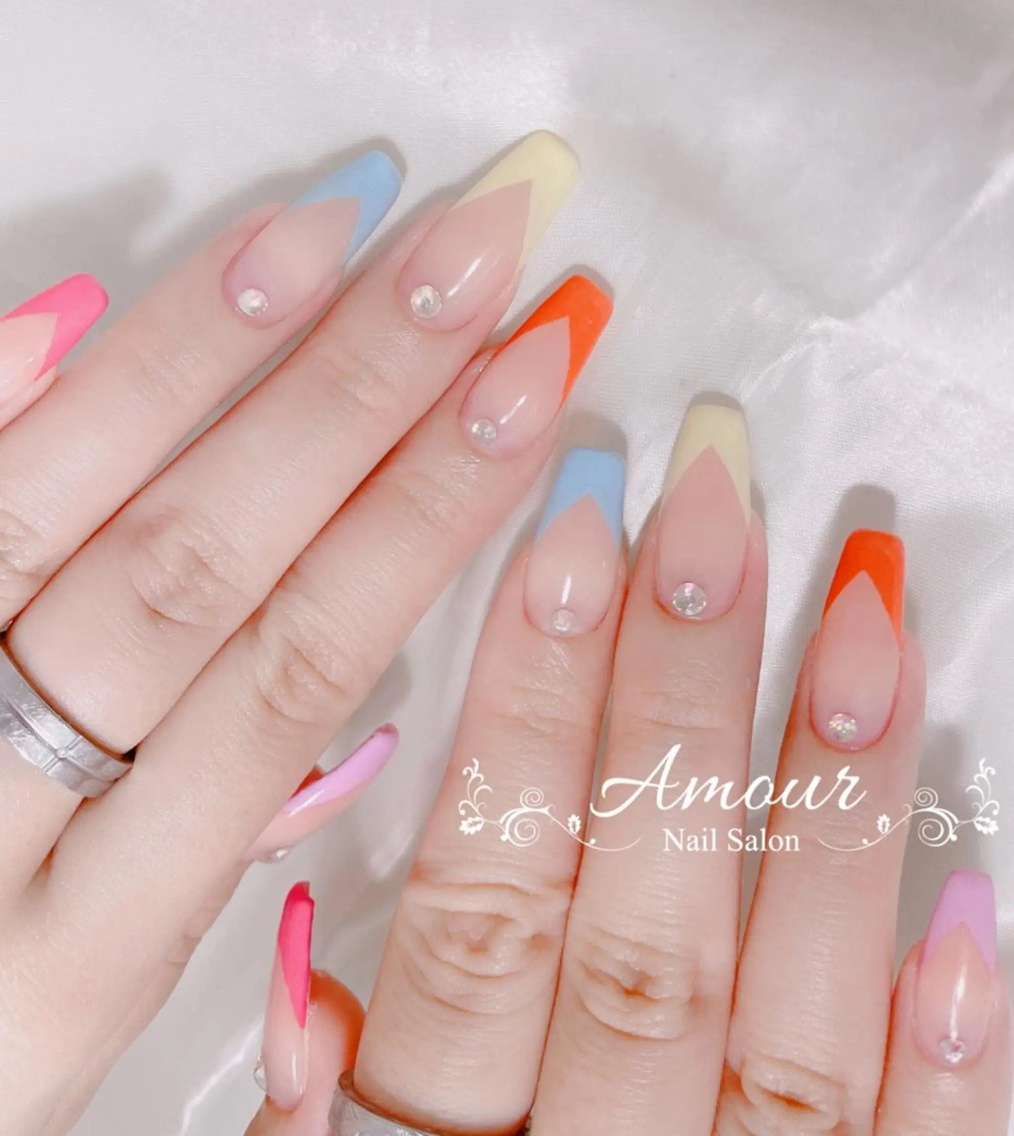 ネイル フレンチネイル nailsalon ♡amour♡のネイルデザイン