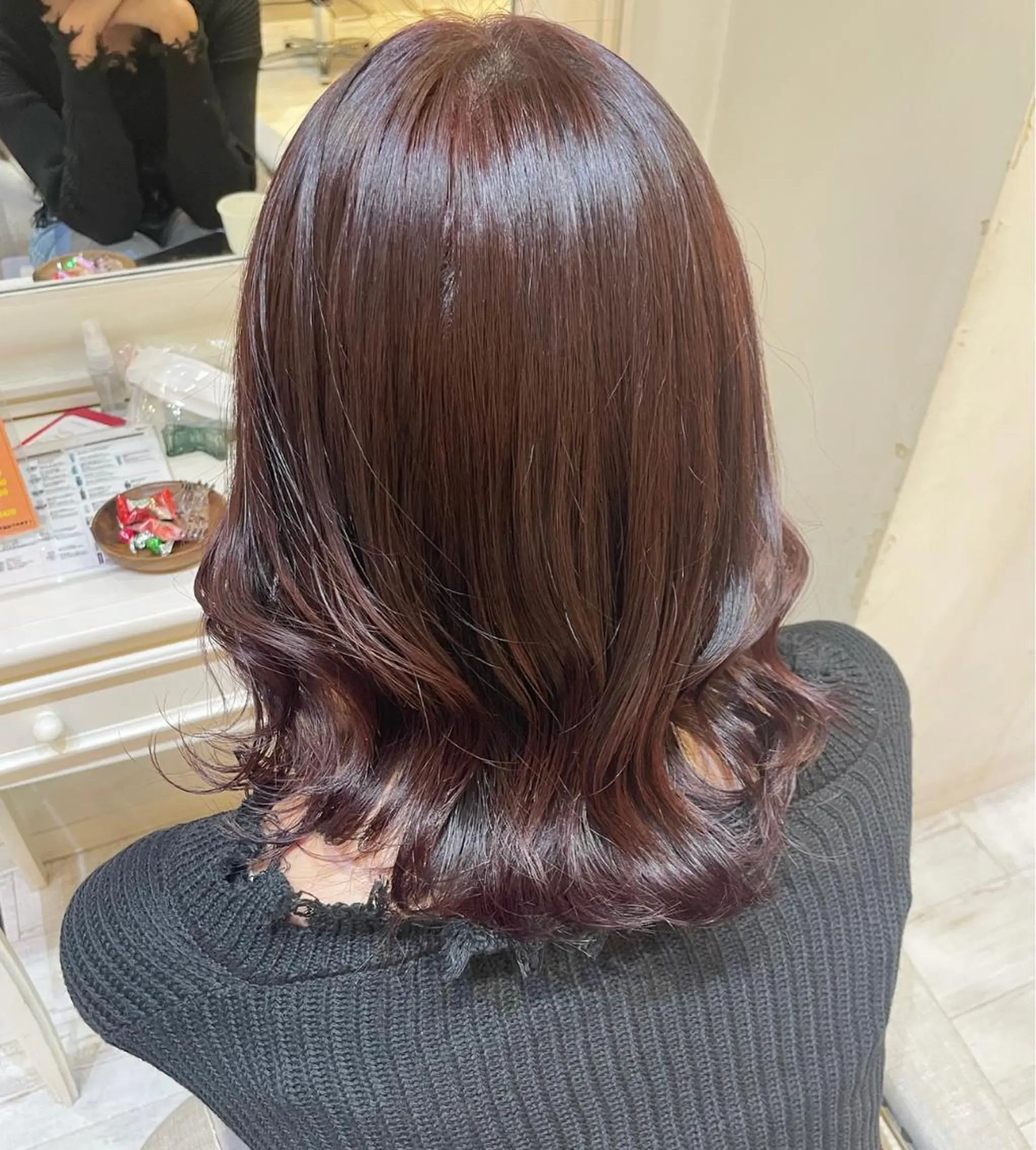 ミディアム カラー ヘアアレンジ カット ヘアカラー トリートメント 🐻‍❄️森山愛結美 🤍N°uairoのヘアスタイル
