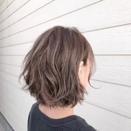 💇♀️カット+【トステア配合髪質改善カラー】