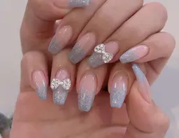 チップ長さ出し10本ワンカラー＋2個パーツ付け🎀