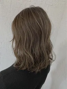 ハイライトカラー+oggiottoトリートメント