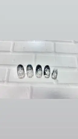 痛ネイル1本💅✨