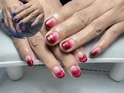 (ジェルオフ)マグネットグラデーションフレンチ• オフ別途時間あり