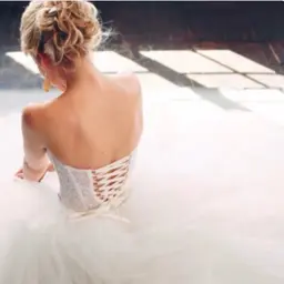 フェイシャルケアも!【ブライダルシェービング+炭酸ガスパック ¥12500】