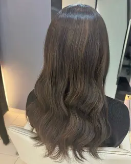 <コテ巻きモデル>Aujua10minヘッドスパ💎ミディアム~ロング