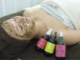 【フェイシャルハーブピーリング】REVI陶肌トリートメント／剥離なし／あなたに合った"オーダーメイド"をご提案🪄