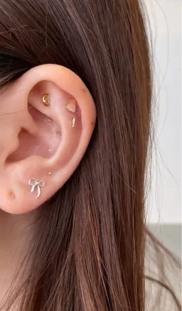 耳つぼジュエリー(8粒まで)👂🏻🎀💎