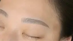 🐰ハリウッドブロウリフト（メイク仕上げ付き）【¥8,560→¥4,000】