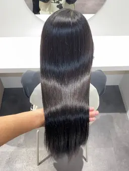 【 ✨プレミアム髪質改善✨】髪質改善ストレート+絹髪質感トリートメント(ロング料金無し)