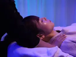 【当日限定】30分小顔ヘッドスパ"ゲリラクーポン"(肩こり/ヘッドマッサージ)